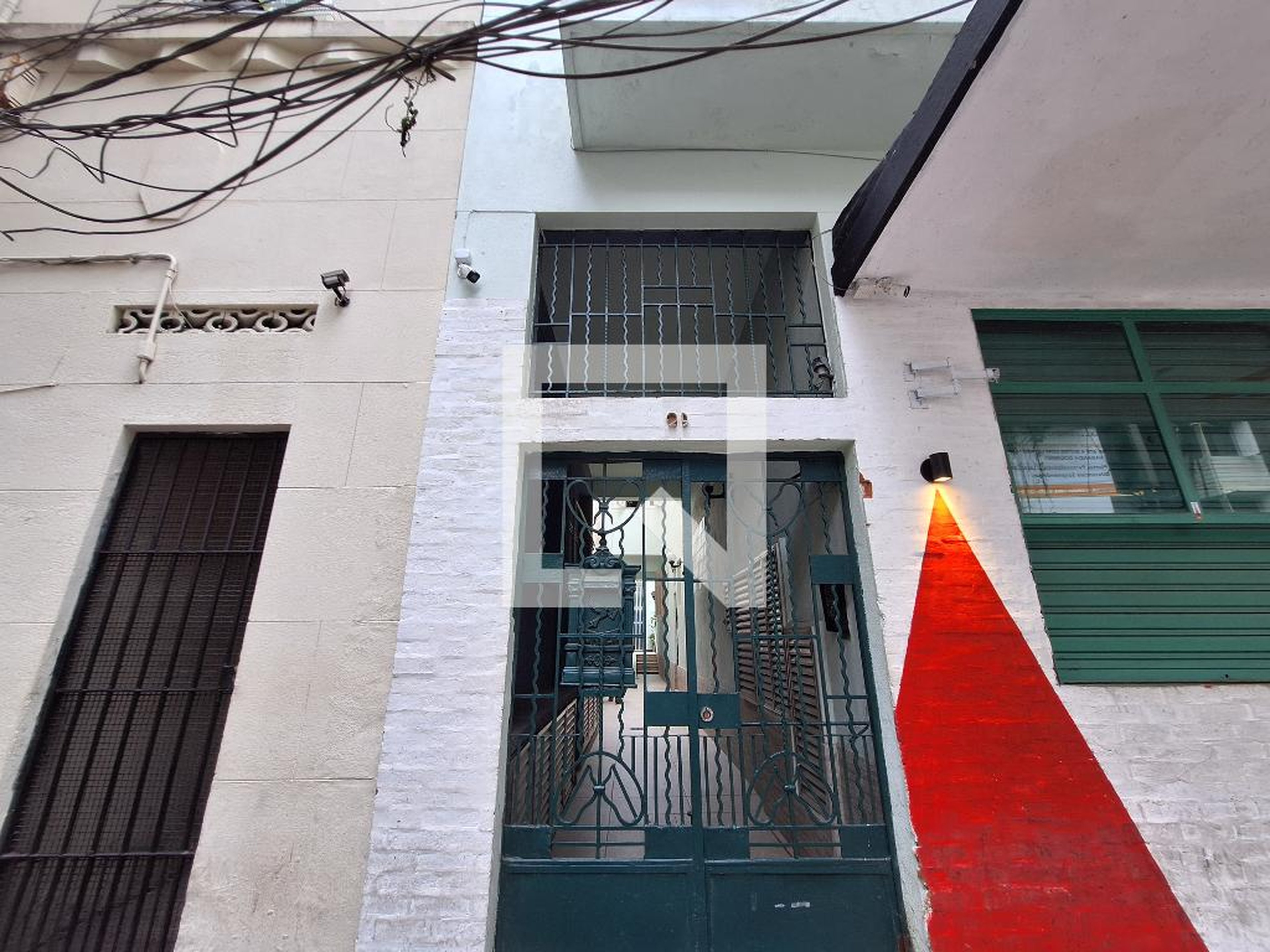 Fachada Condomínio em Rua Oliveira Fausto, 29