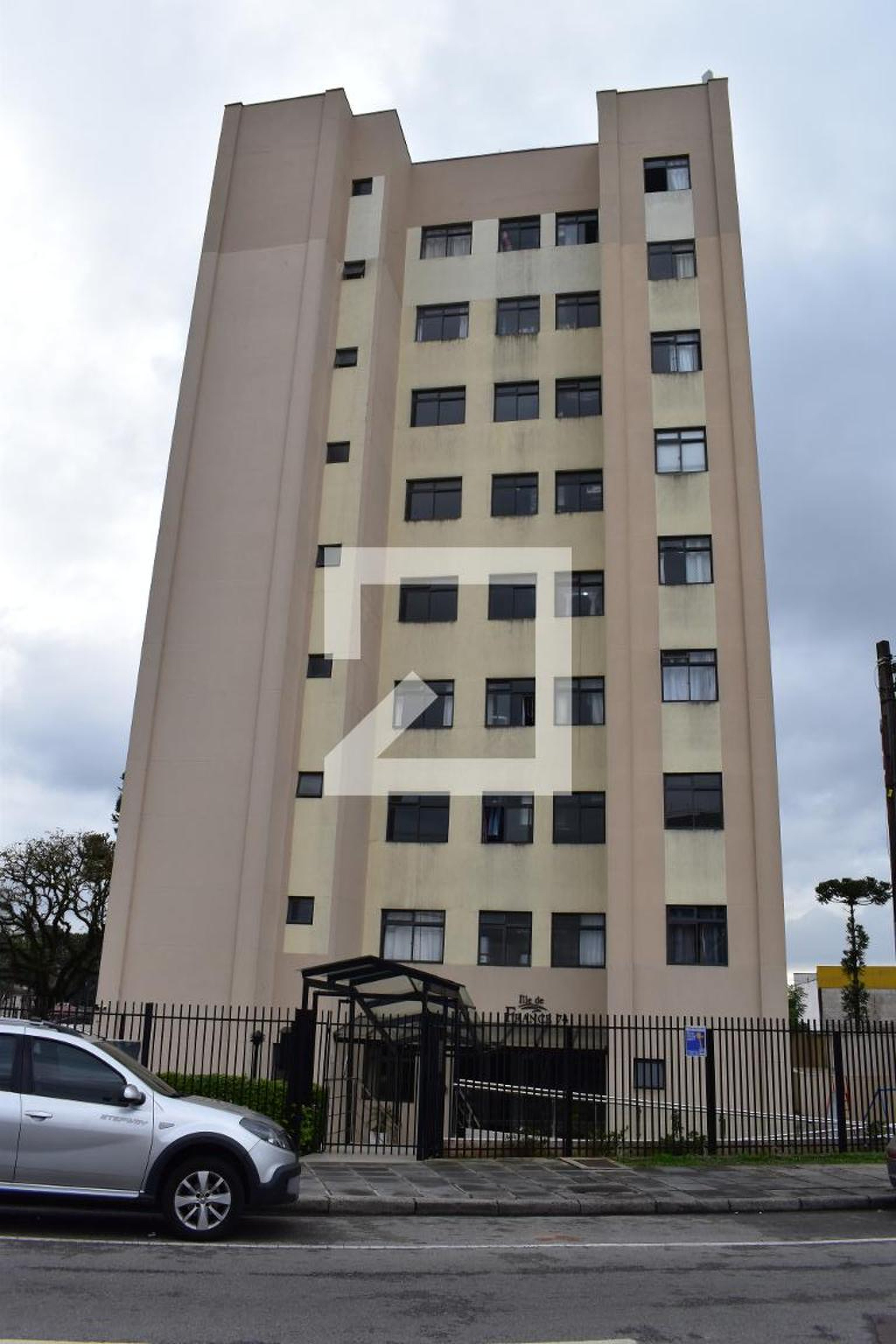 Fachada do prédio Condomínio Llle de Frsnce