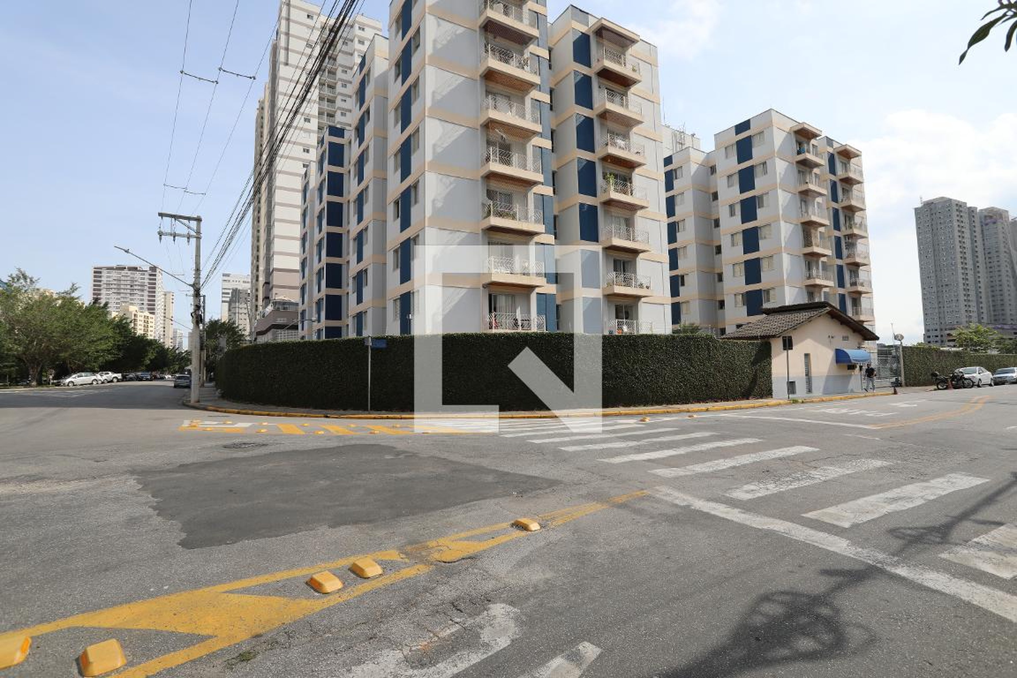 Fachada Residencial Itapeti