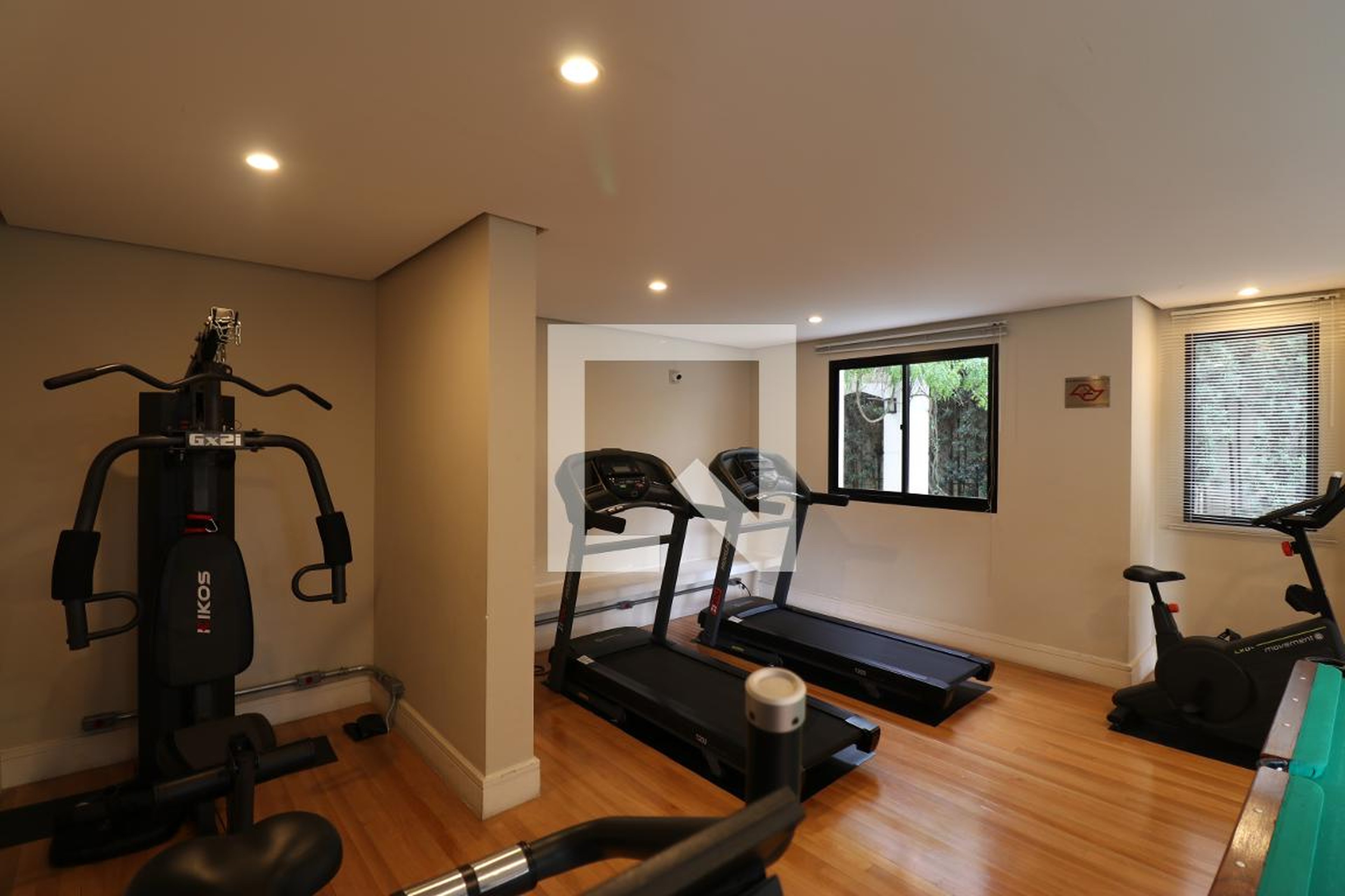 Academia - Edifício Outeiro das Flores