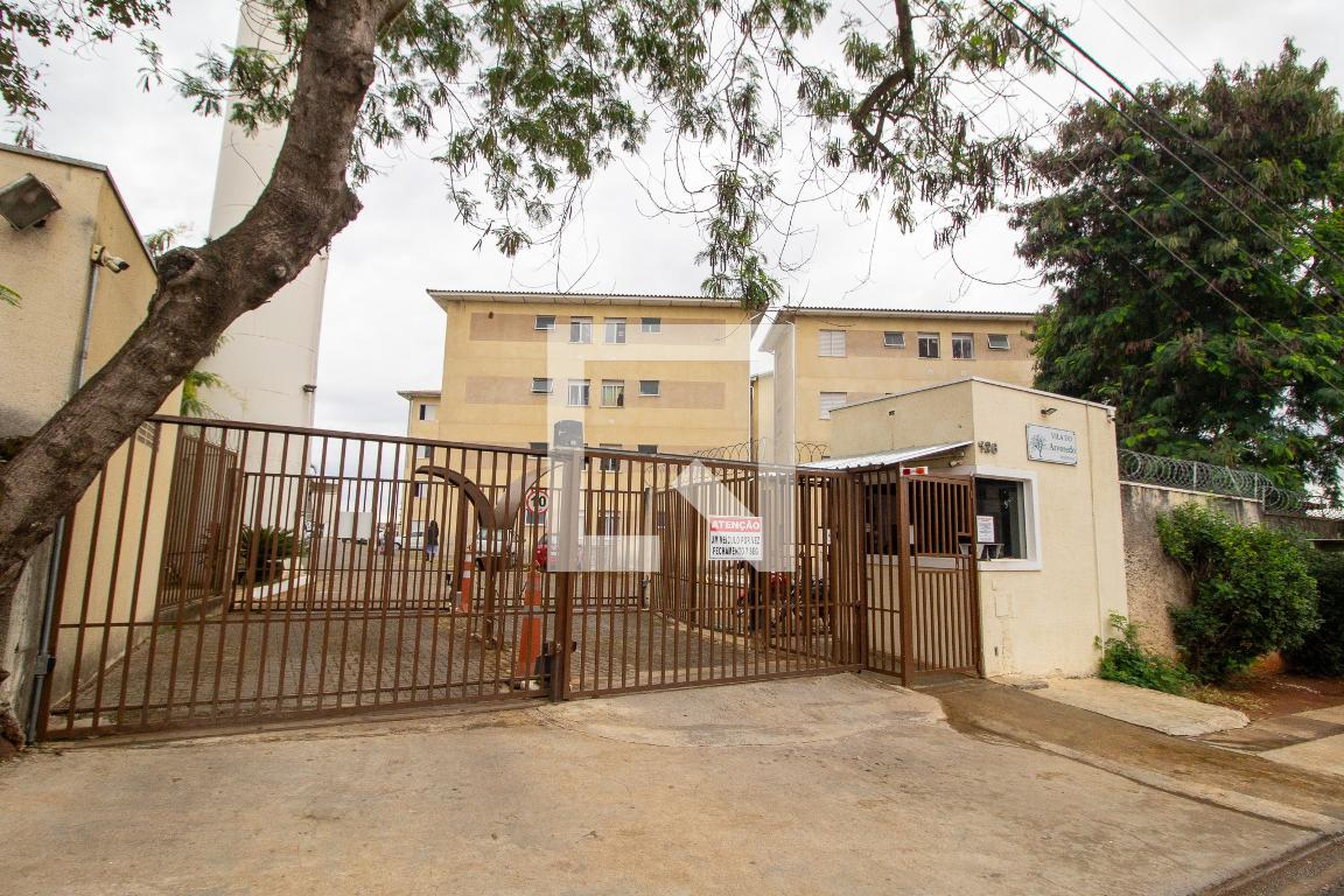 Fachada Residencial Vila do Arvoredo