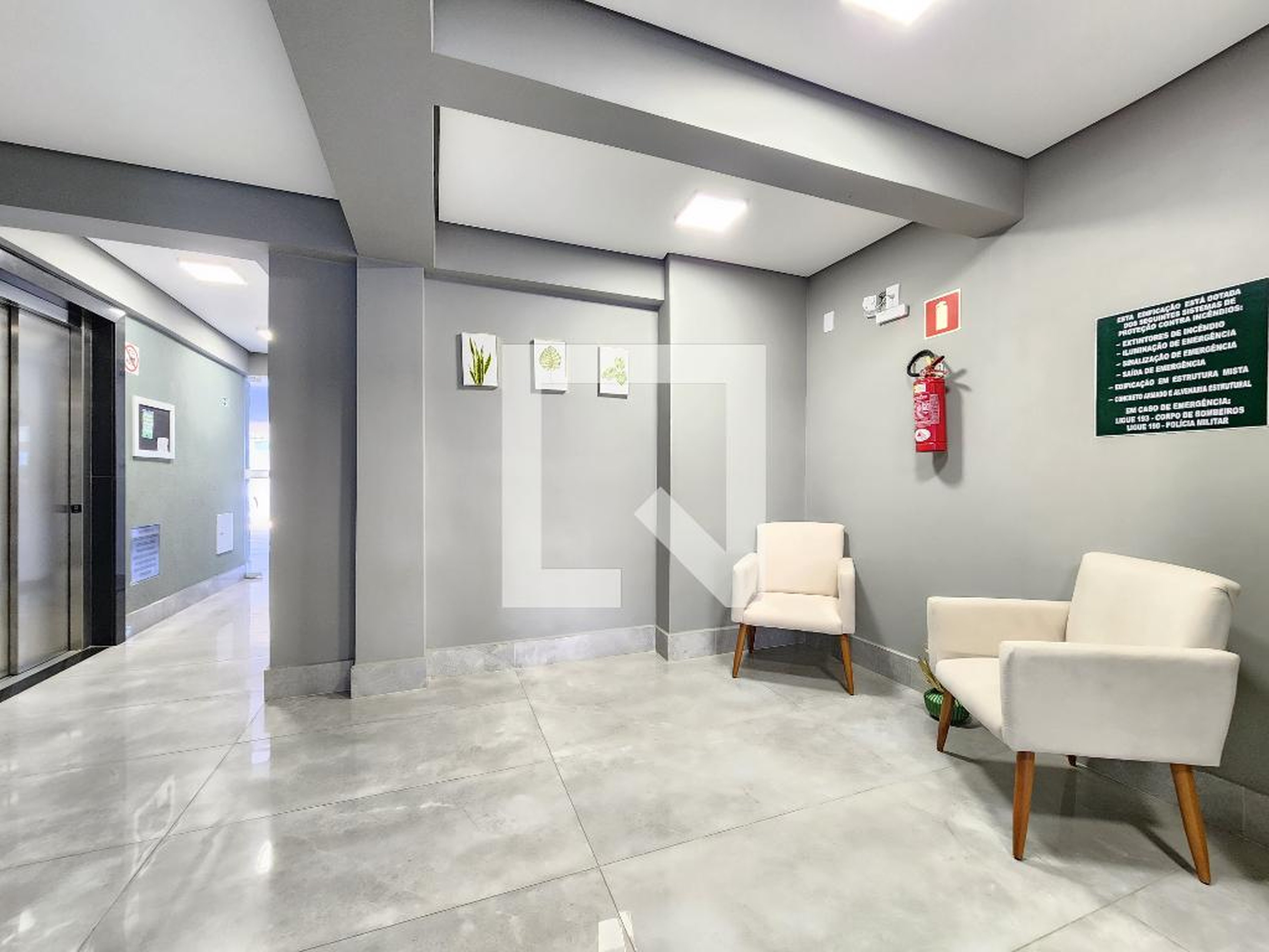 Hall de entrada Condomínio em Rua Canápolis, 45