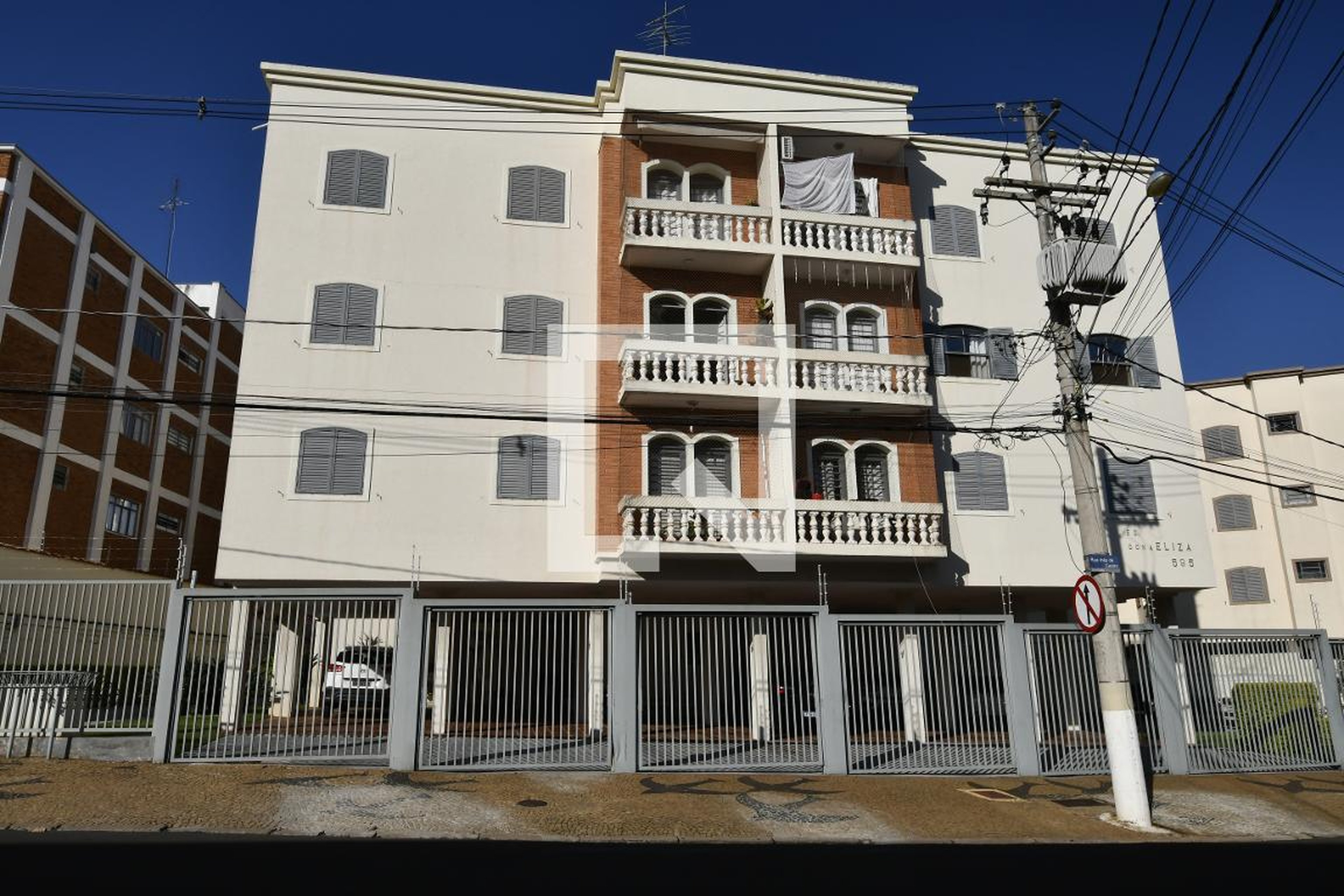 Fachada do Prédio Condomínio Dona Eliza