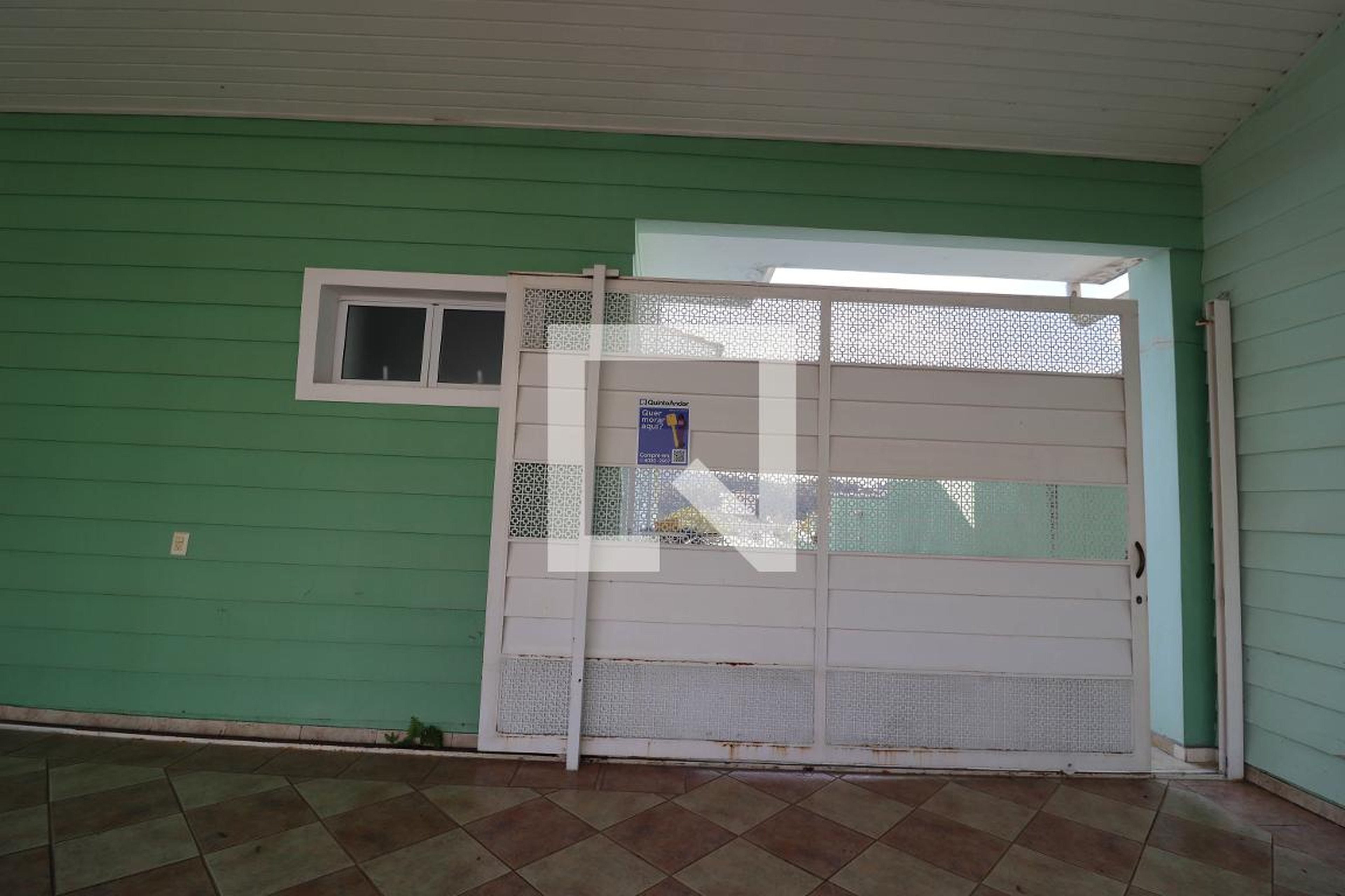 Fachada Condomínio em Alameda das Sucupiras, 114