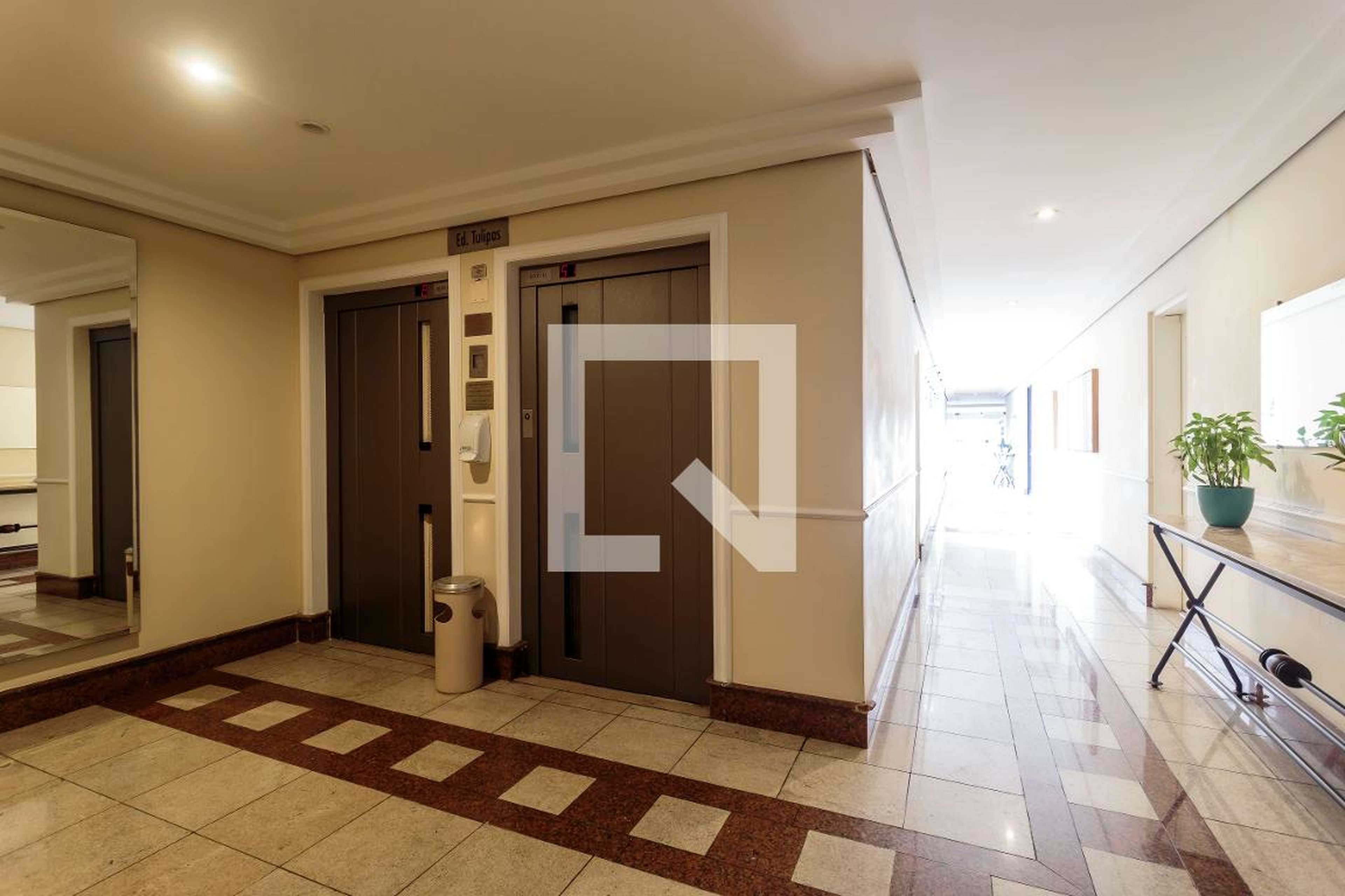 Hall de entrada - Moema Advanced Home