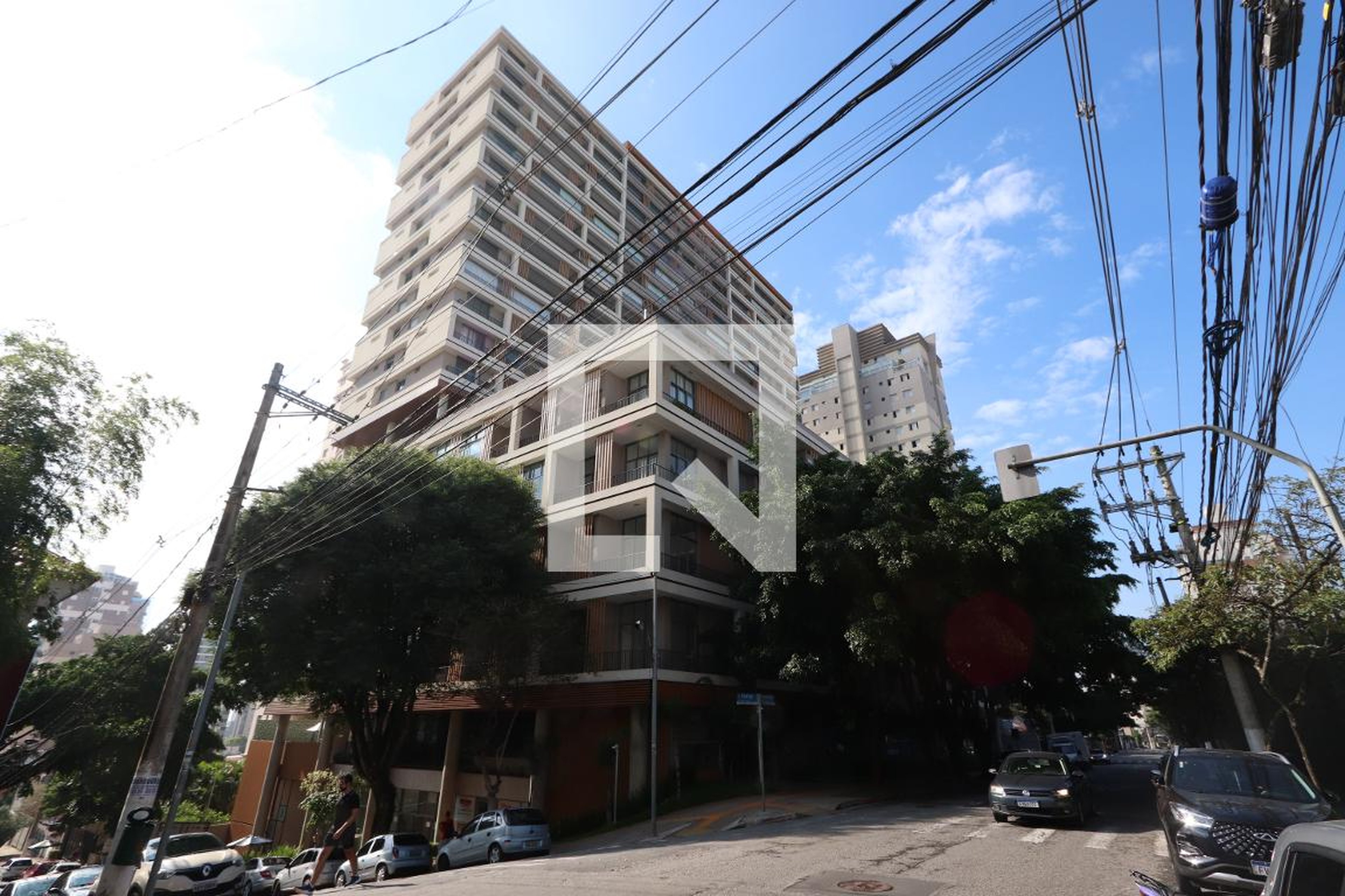 Fachada do Prédio Condomínio em Avenida Jorge Tibiriçá, 710