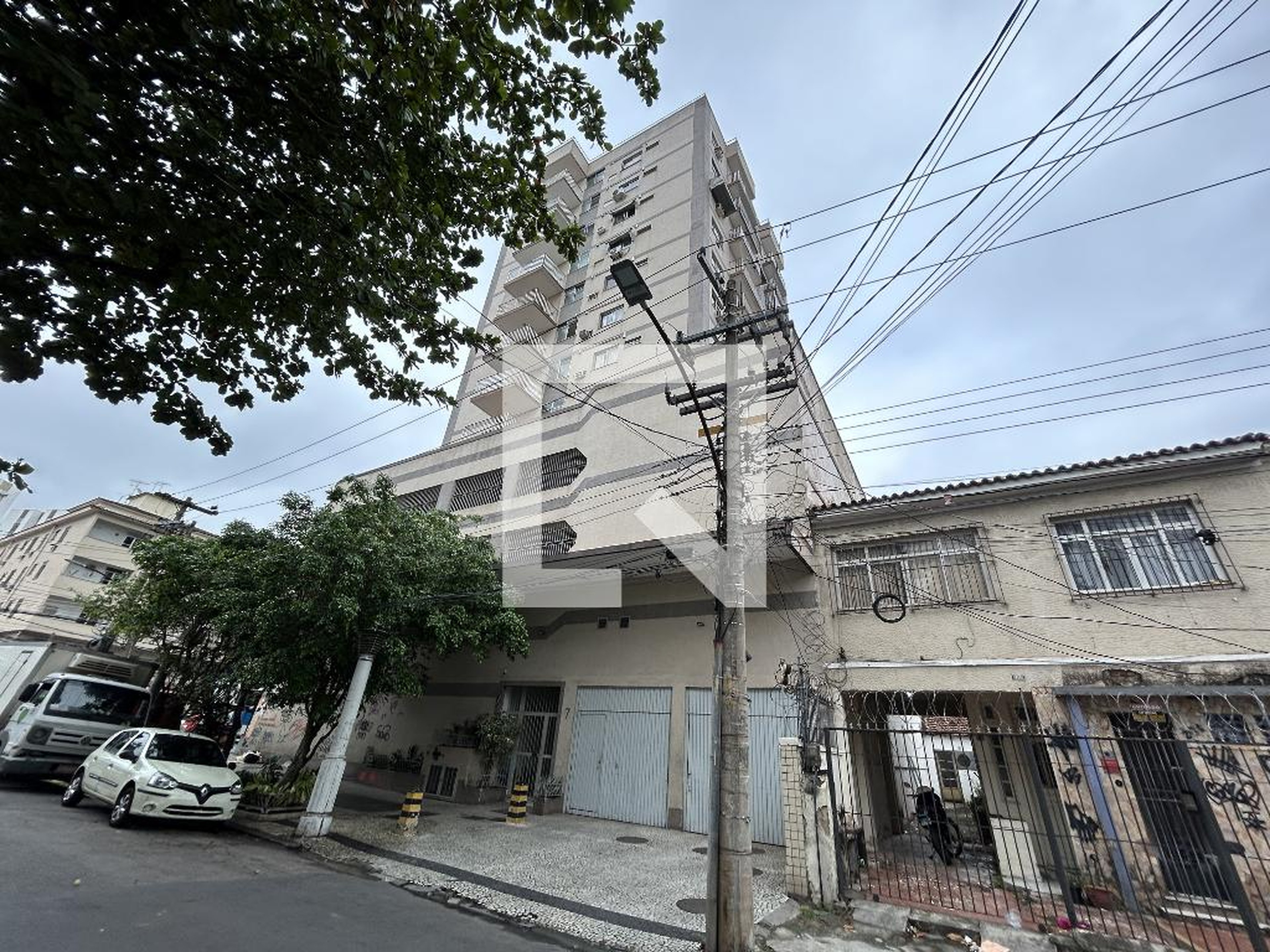 Fachada Condomínio em Rua Dias da Cruz, 588