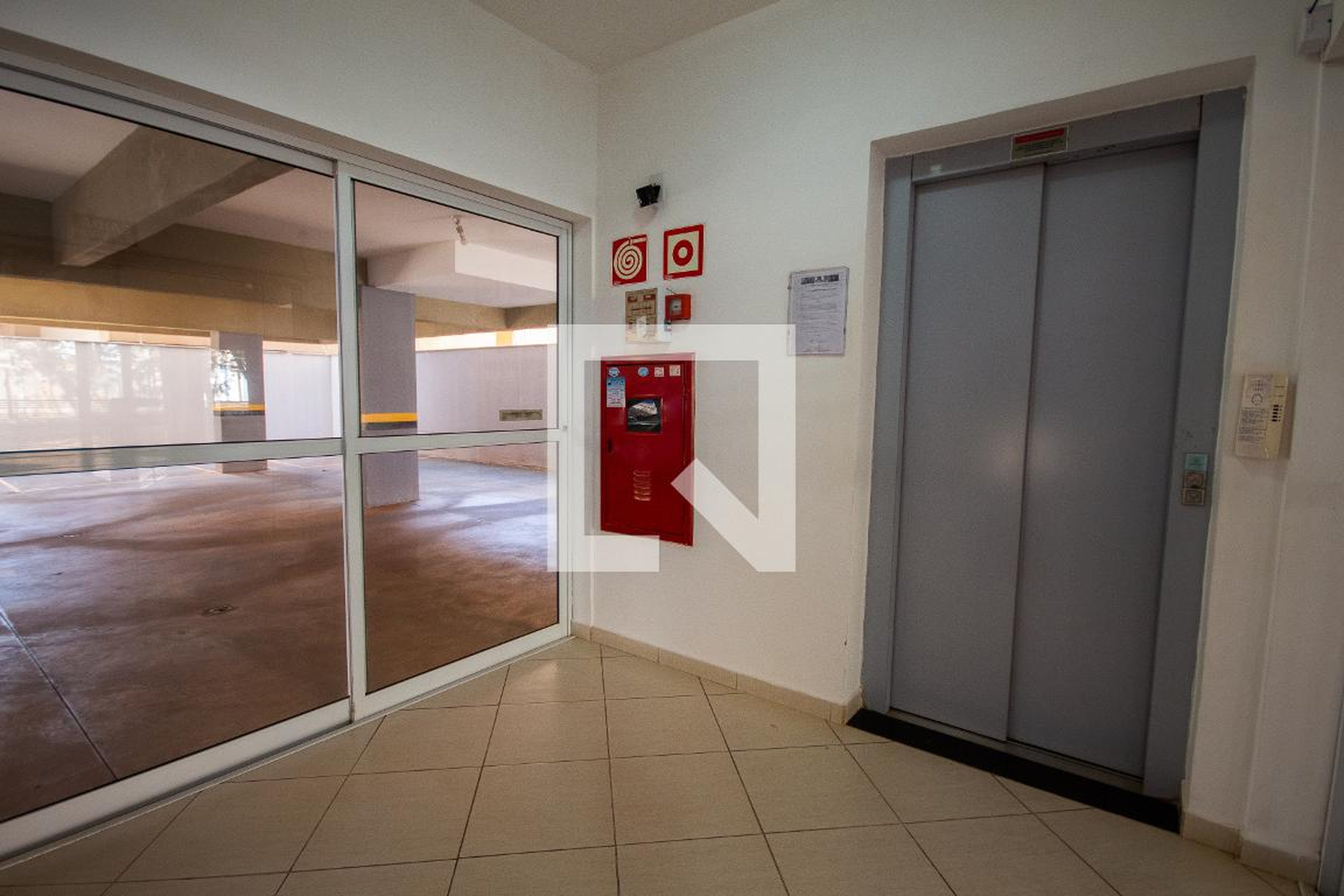 Hall de entrada - Edifício Bebel Musa