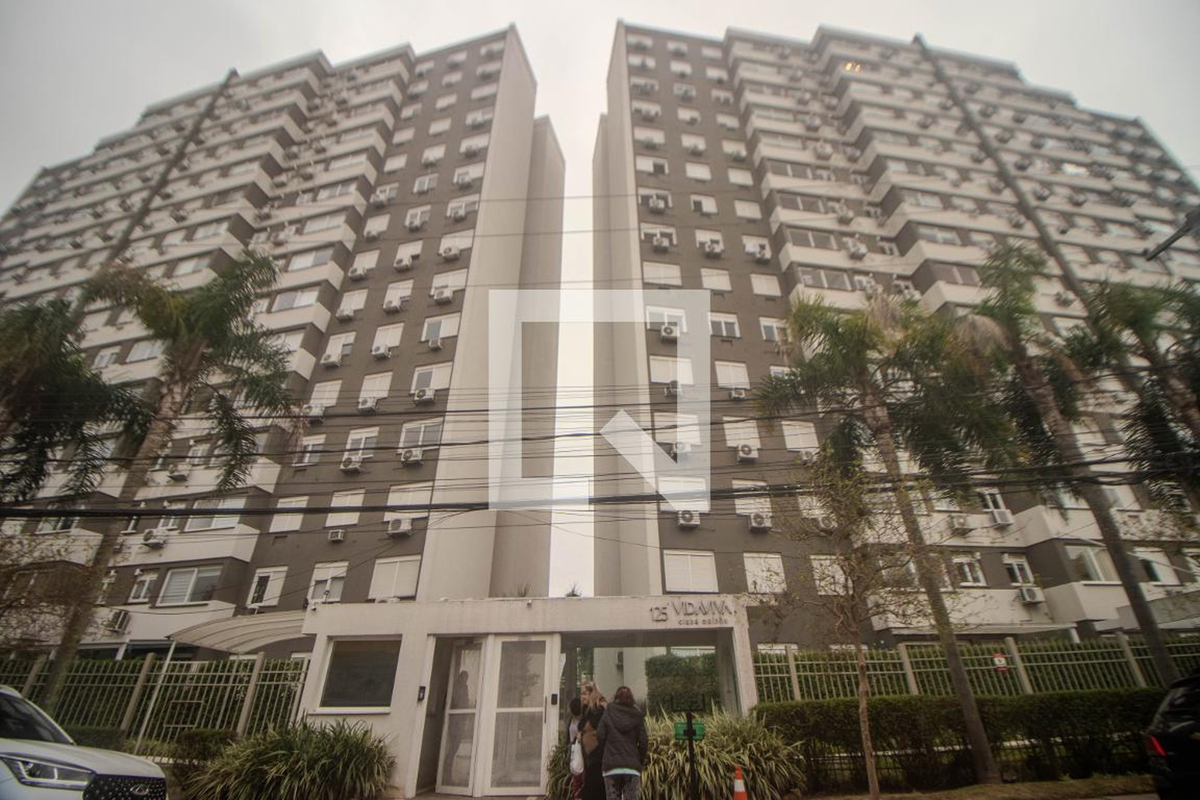 Fachada Condomínio em Rua Augusto Severo, 125