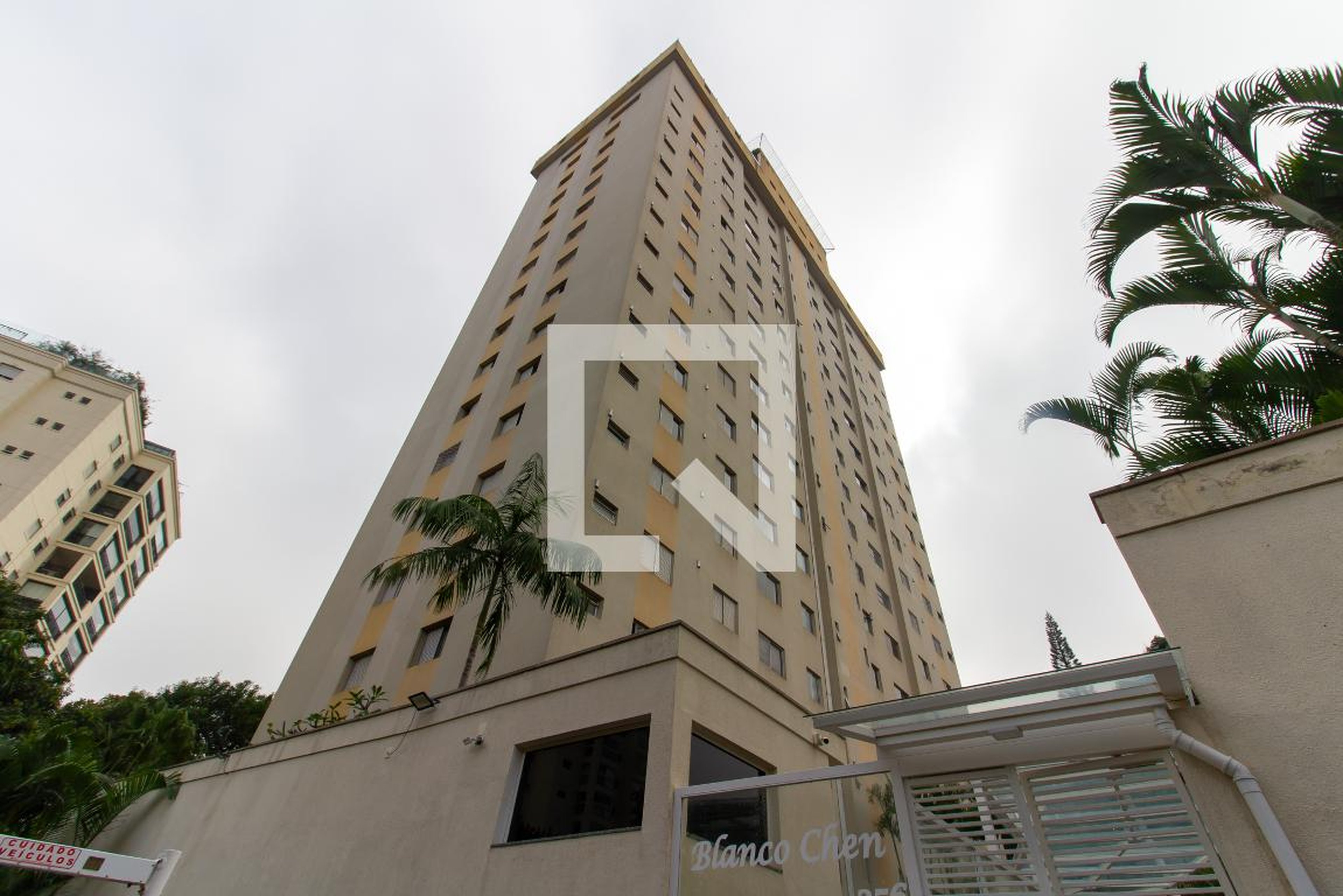 Fachada do Prédio Condomínio Blanco Chen