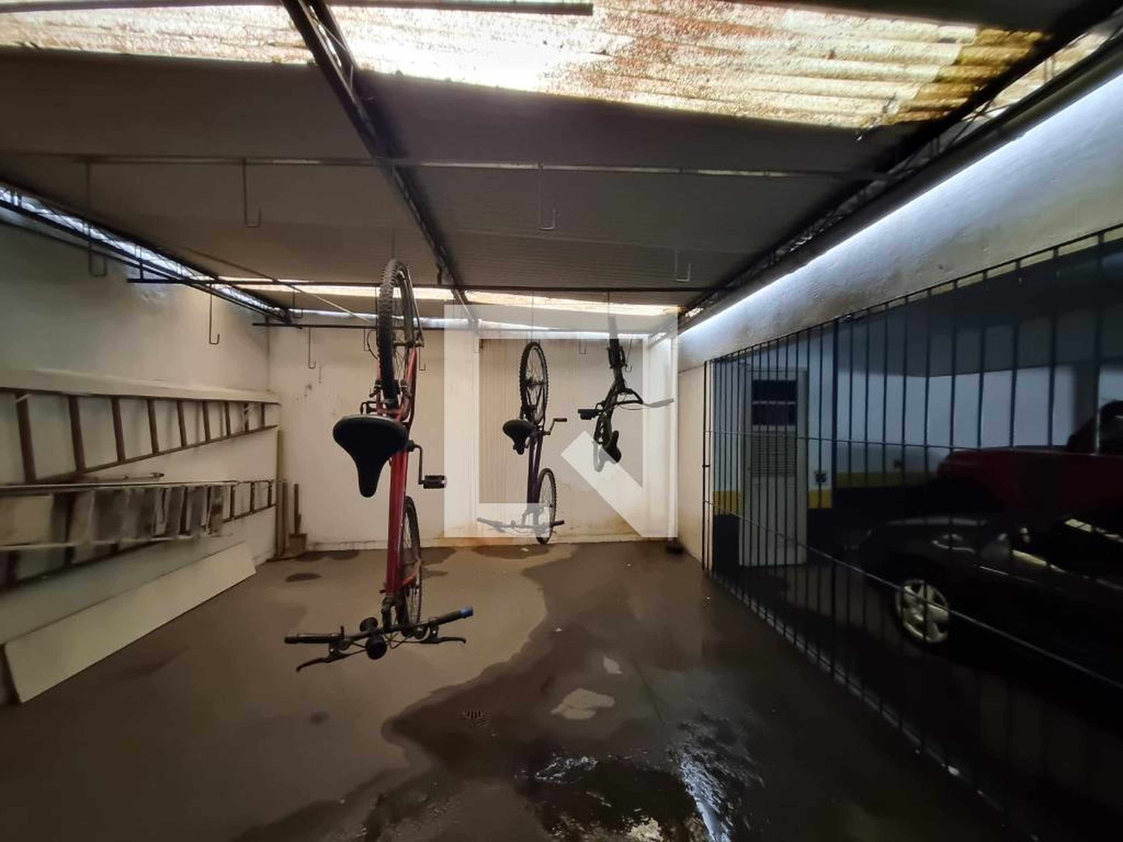 Bicicletário - Edifício Solar do Minho