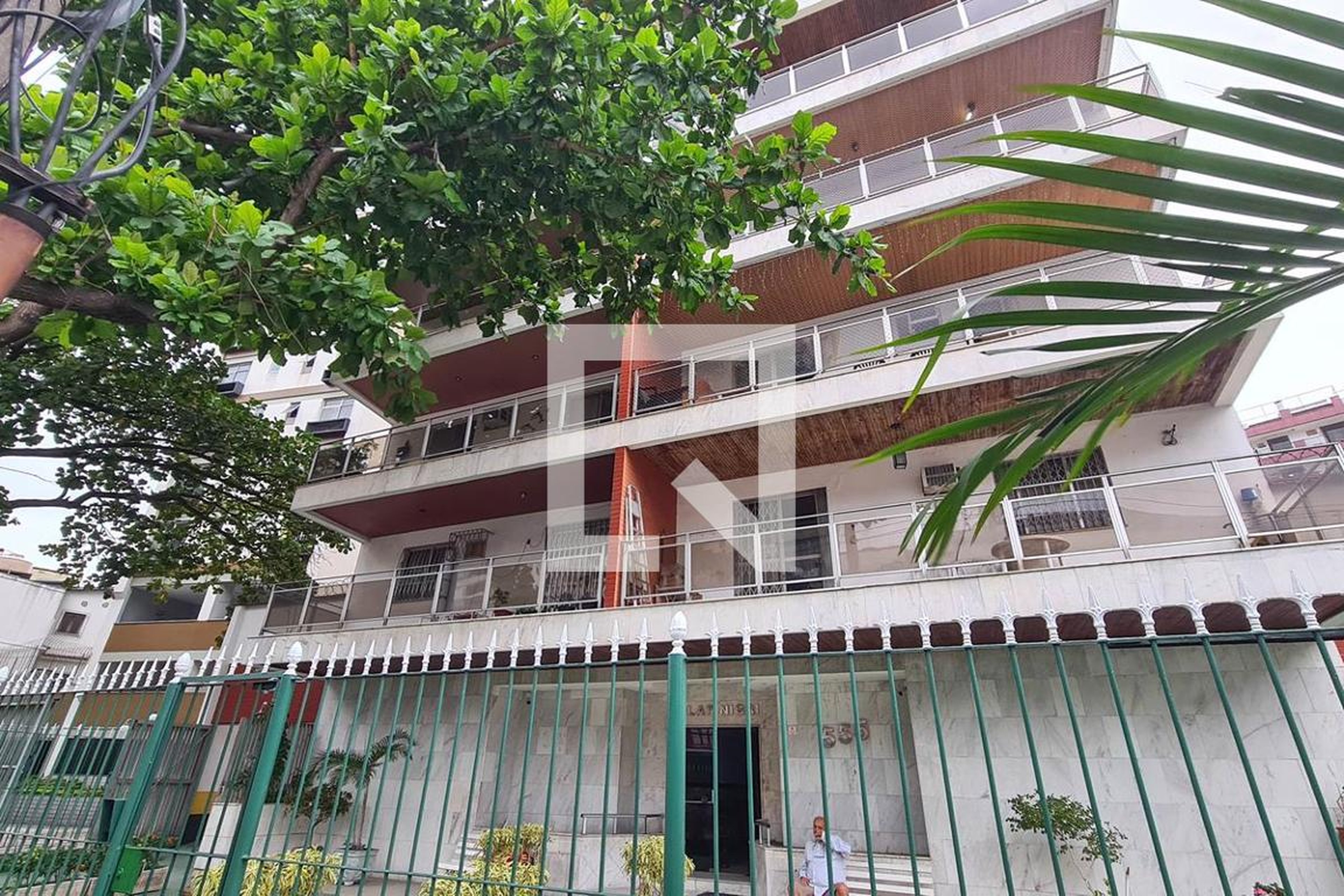 Fachada do Condomínio Condomínio Solar Nigri