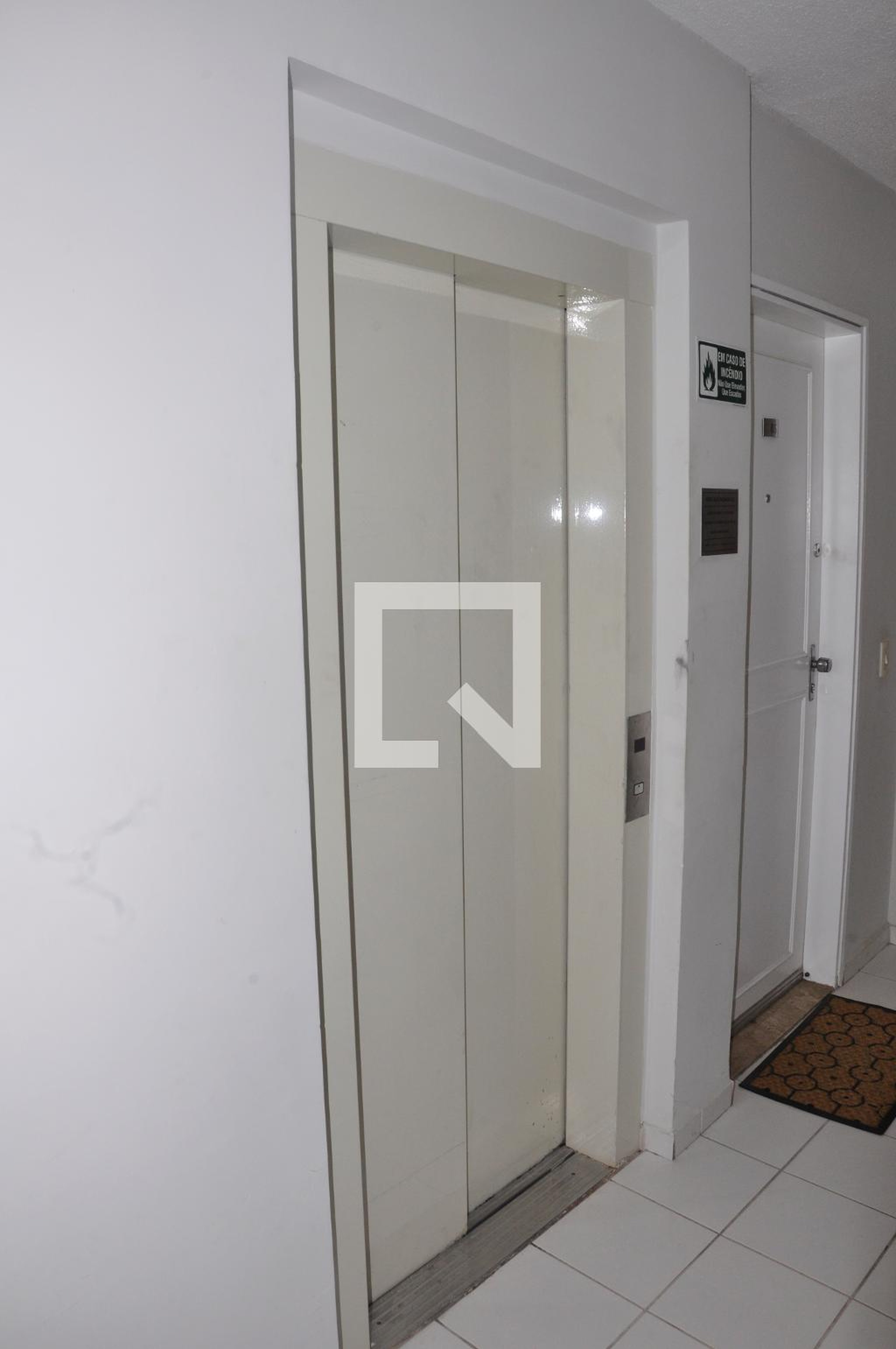 Elevador - Neo Horto Florestal