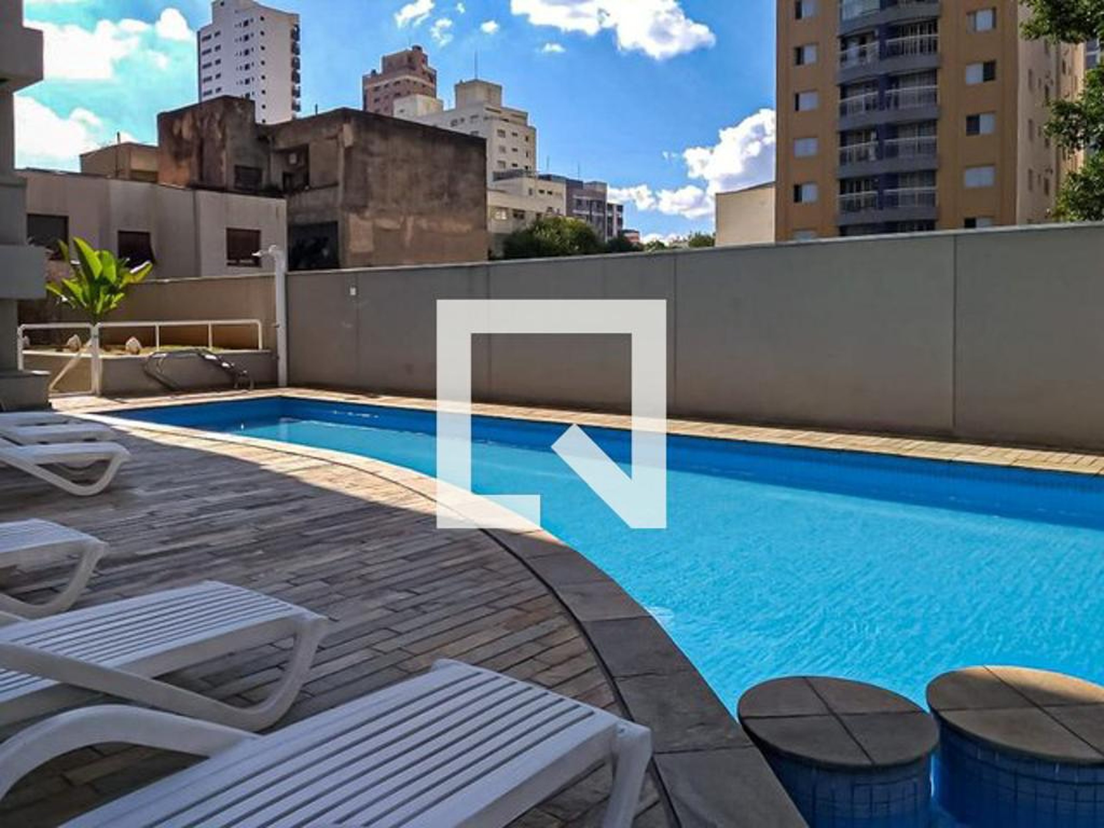 Piscina - Edifício Imaginare