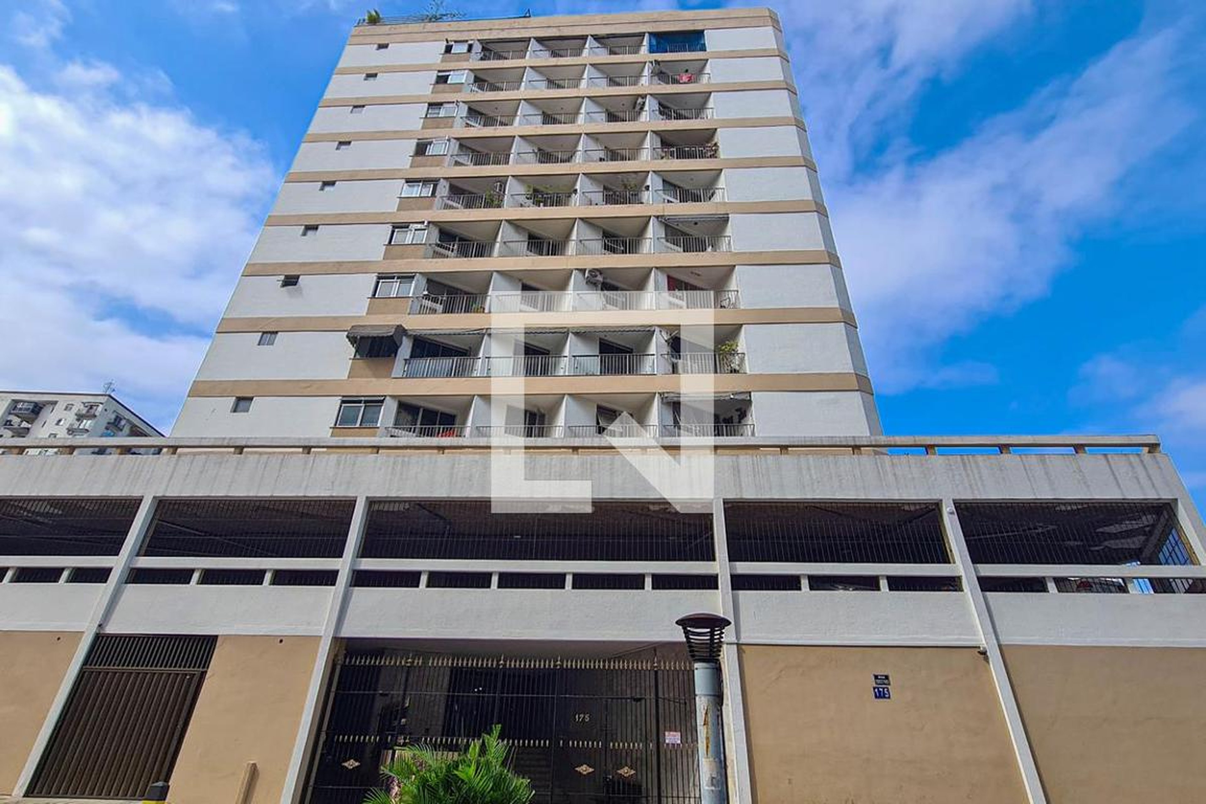 Fachada do Condomínio Edifício Viana do Castelo