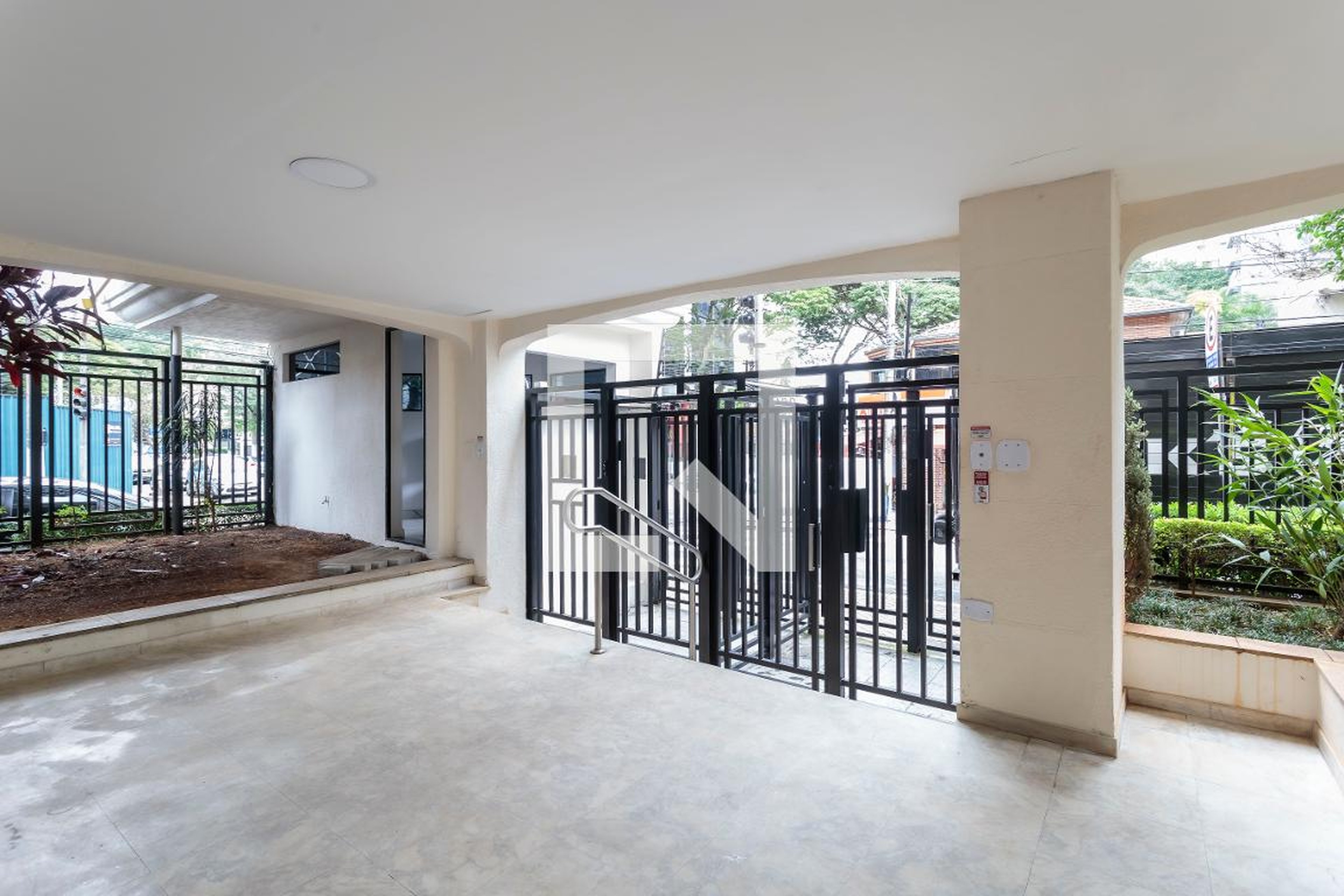 Entrada - Riskala Laskani