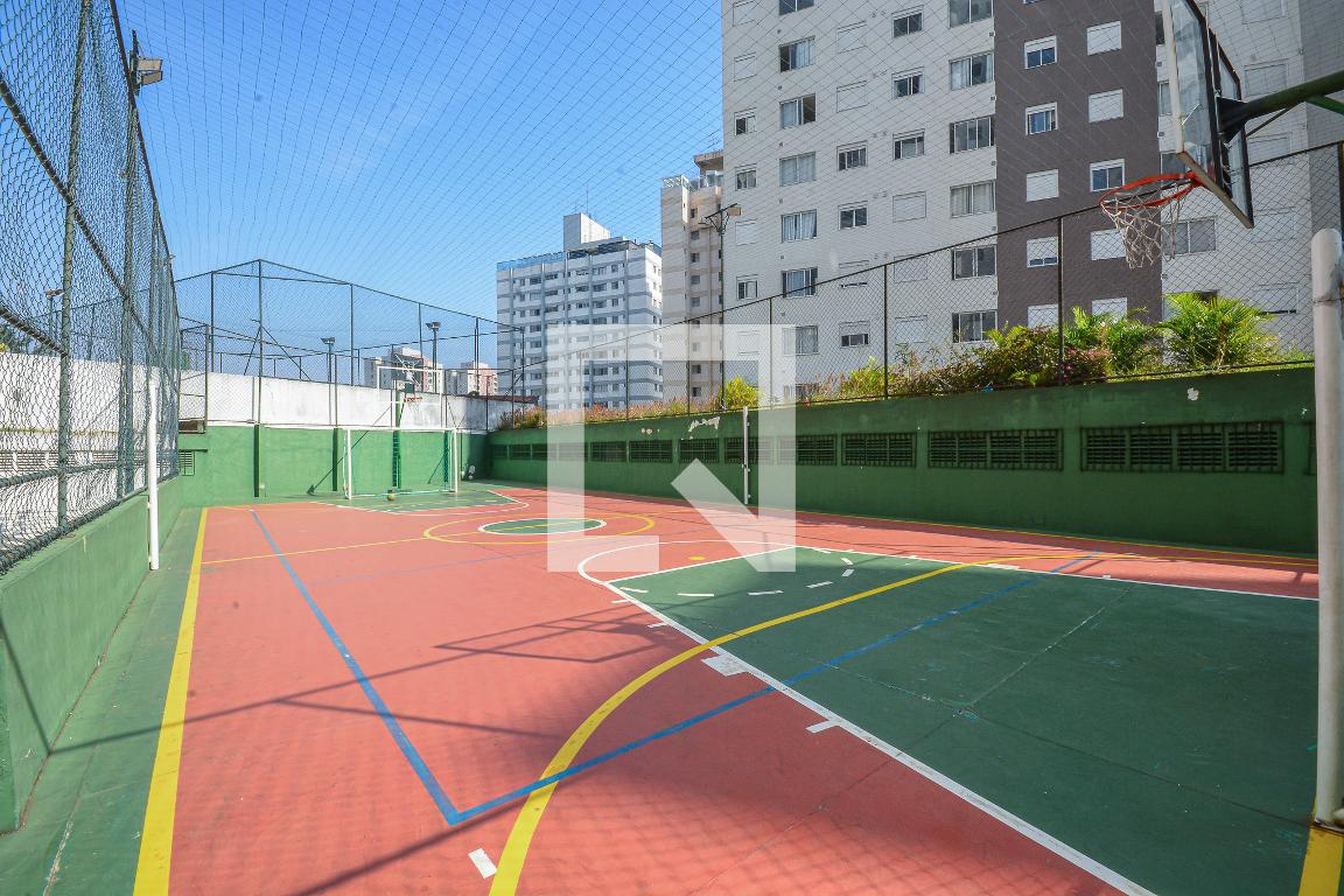 Quadra - Edifício Mediteranio