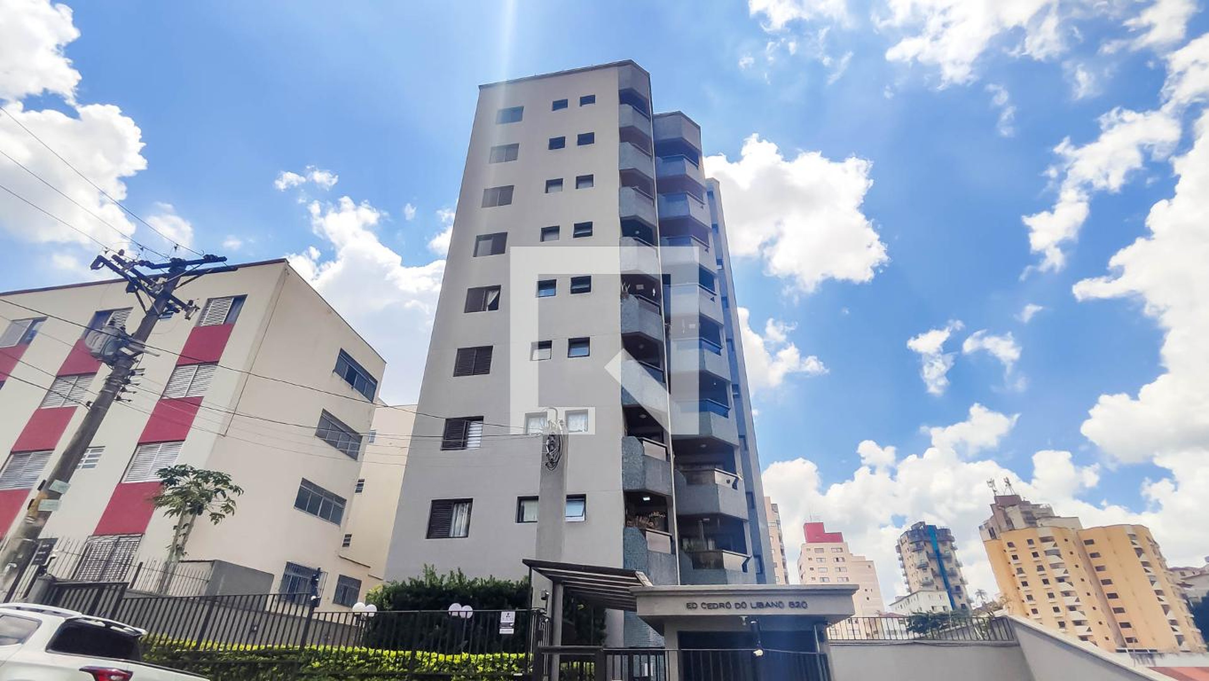Fachada do Prédio Condomínio Cedro do Líbano