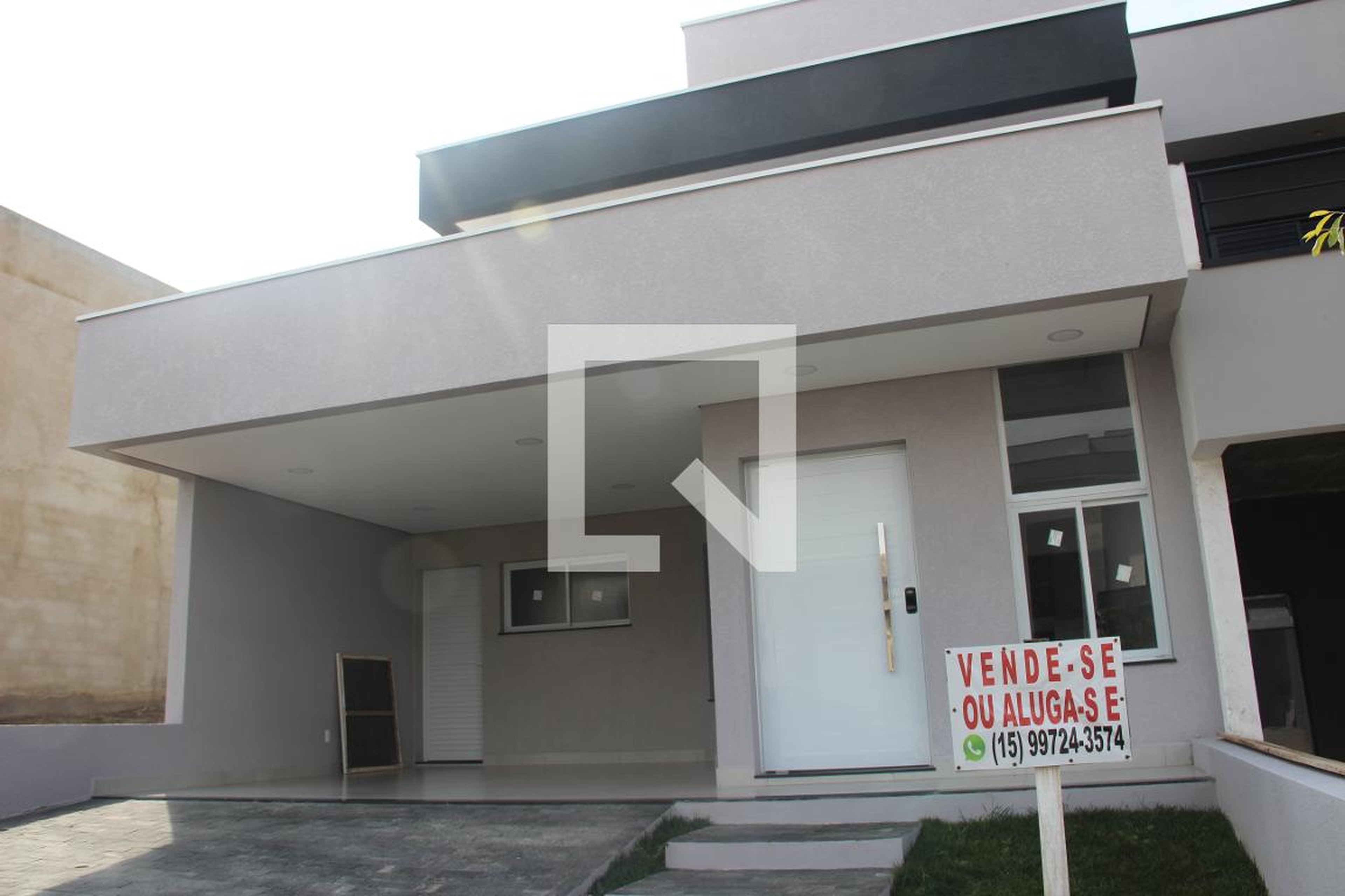 Fachada Condomínio em Rua Eduardo Galhardo de Souza, 50