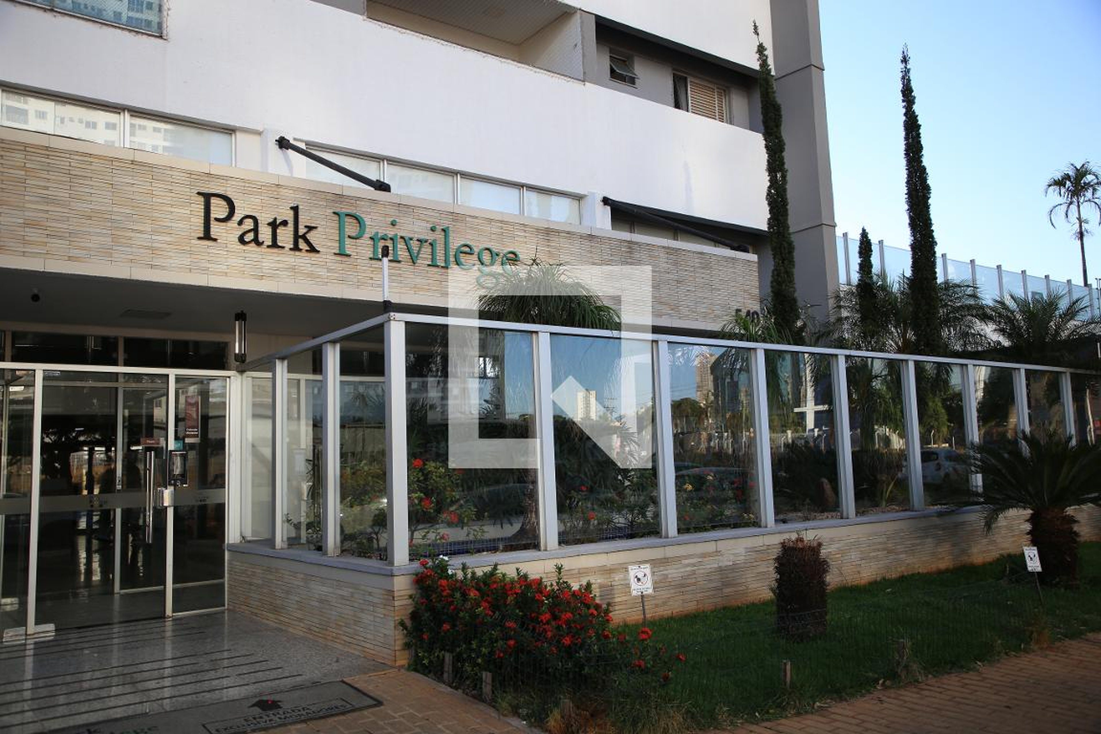 Fachada Condomínio Park Privilege