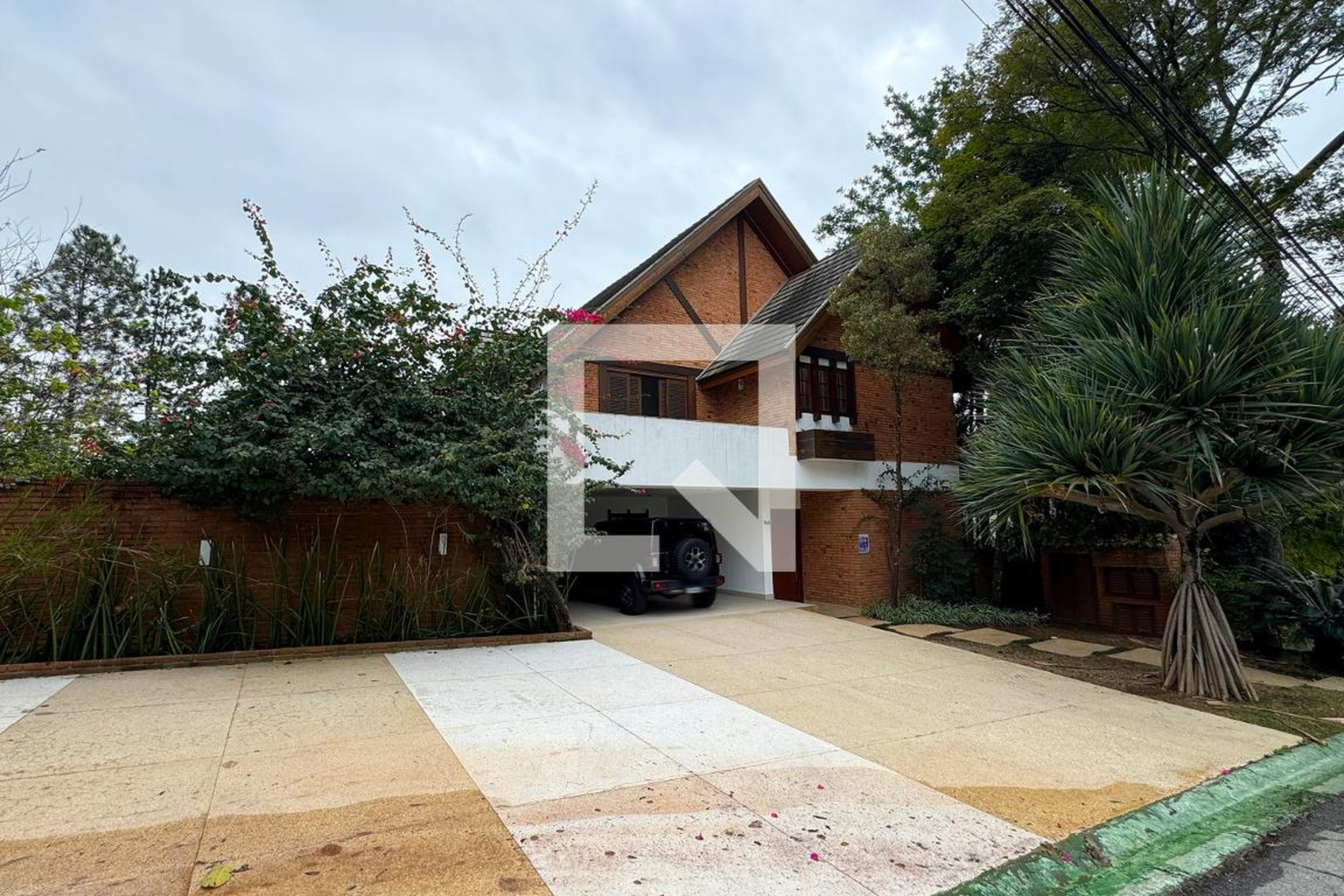 Fachada Condomínio em Alameda Franca, 768