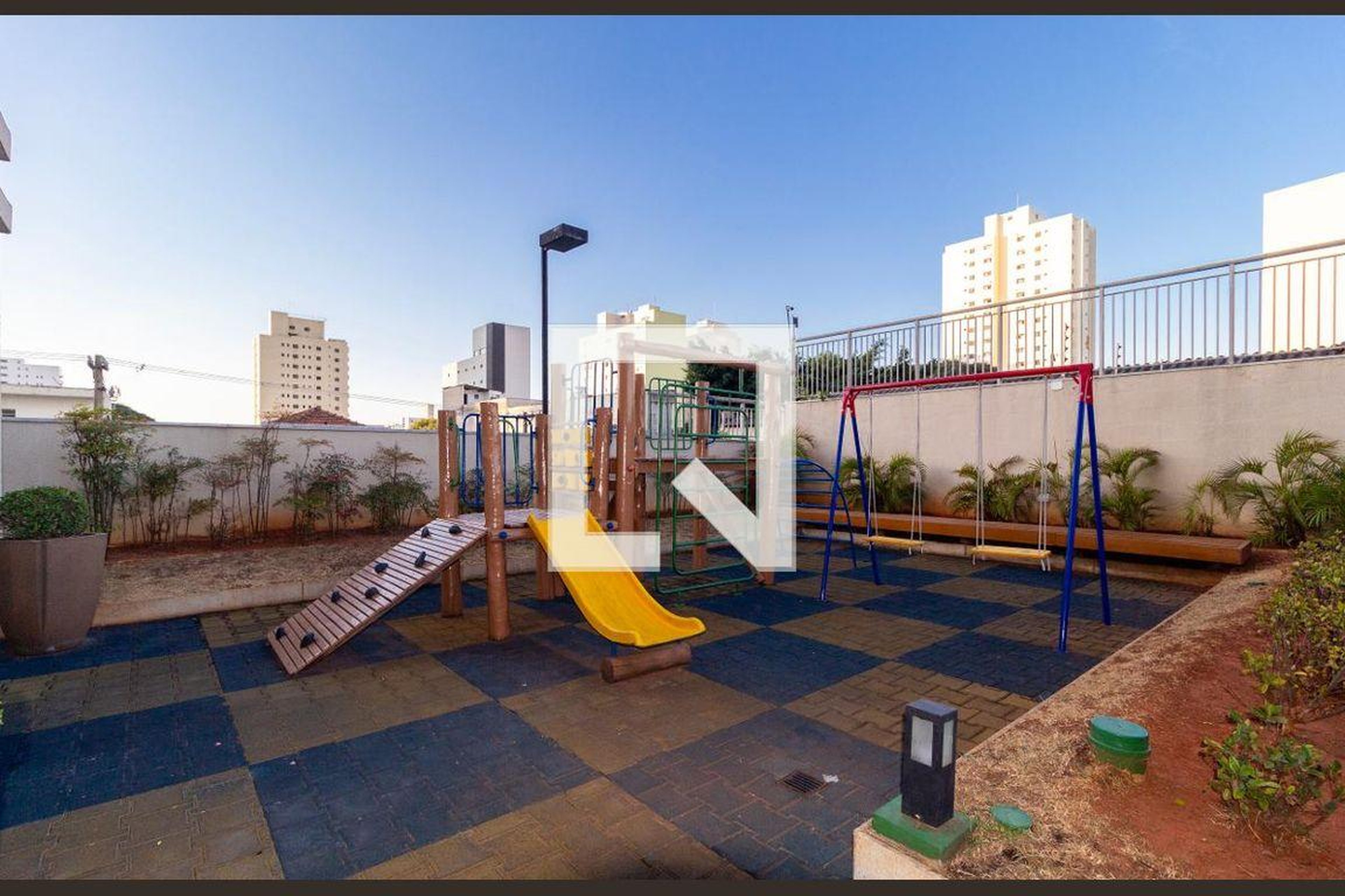 Playground - Le Champ