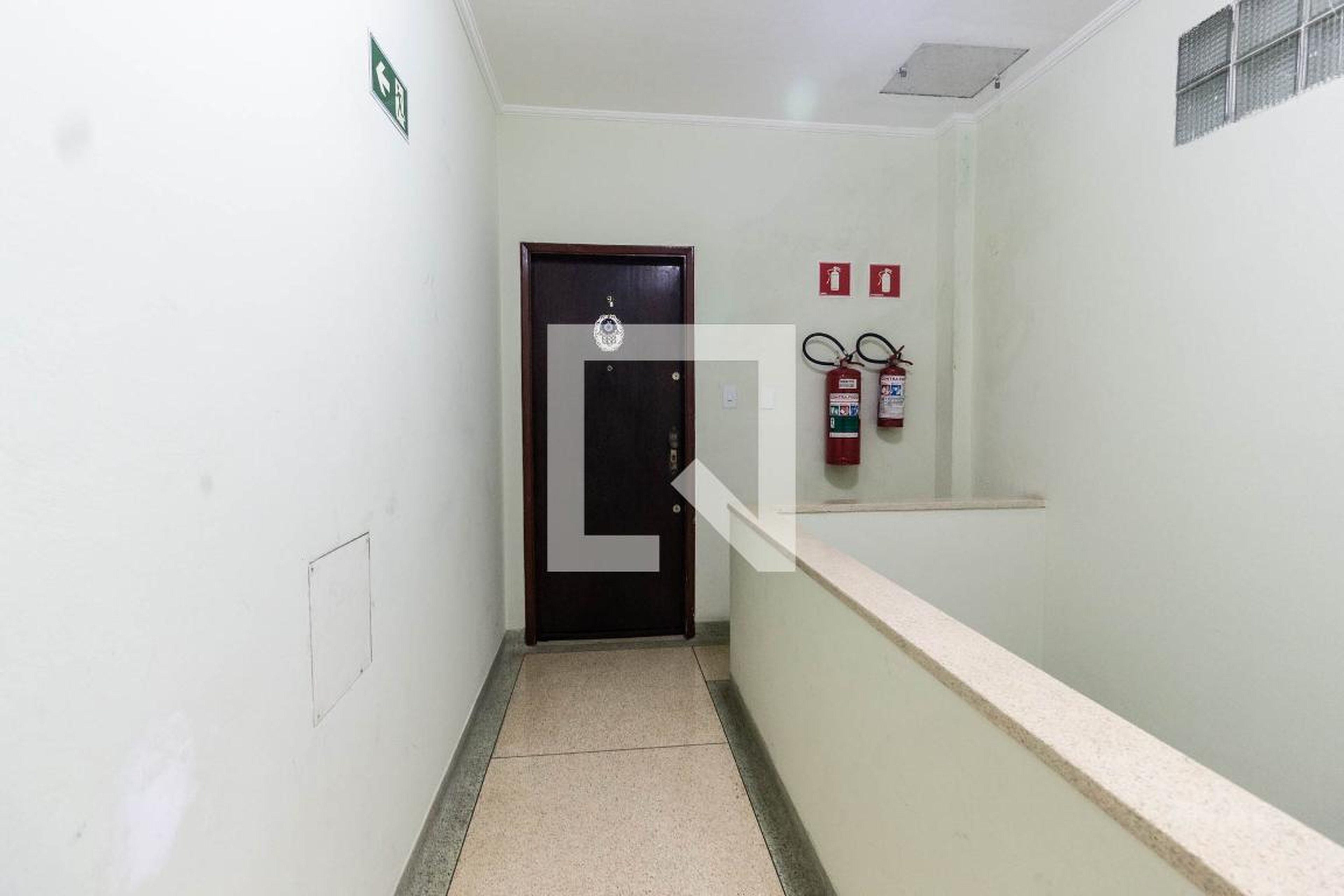 Hall - Edifício Santa Rita de Cassia