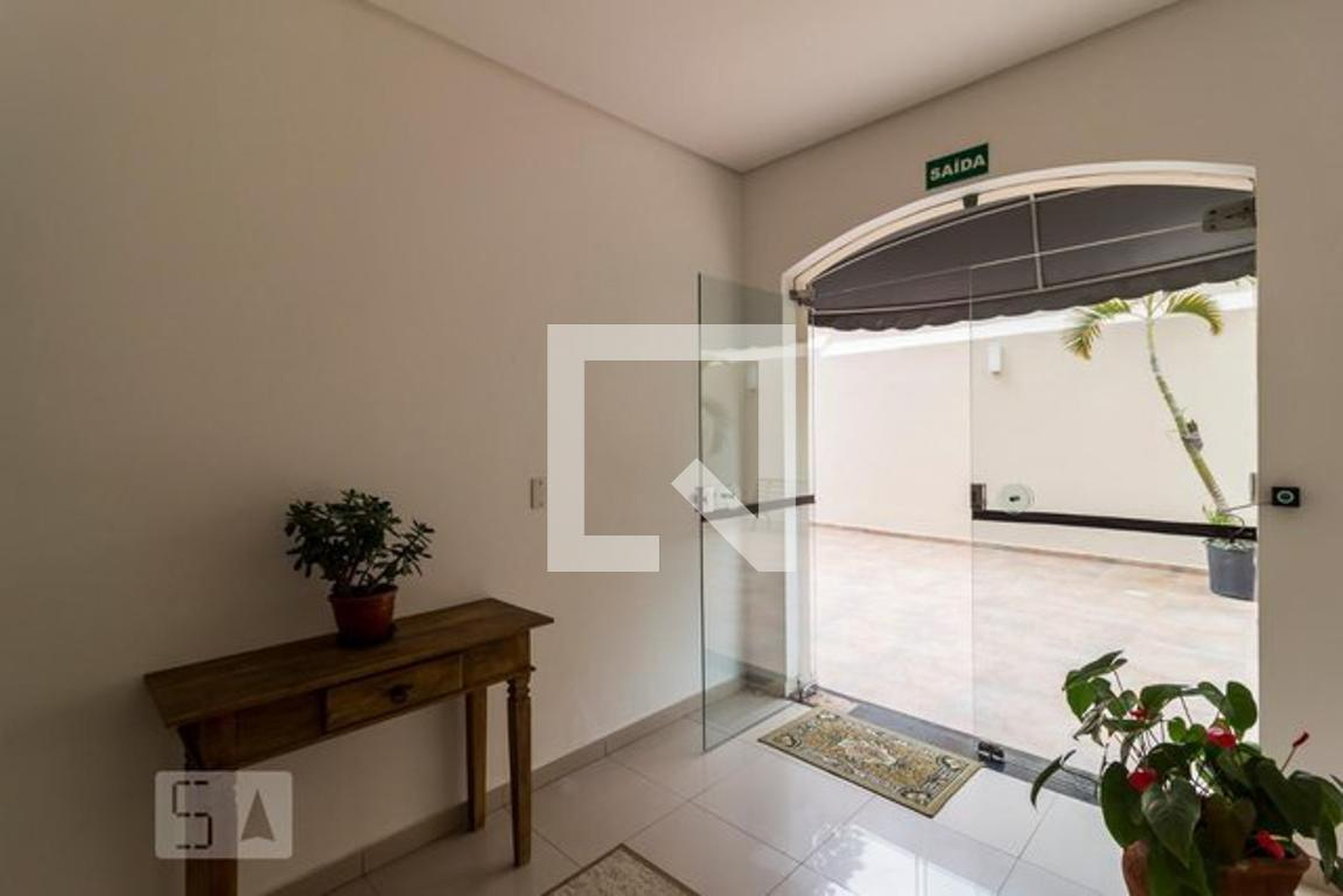 Hall - Edifício Príncipe Charles