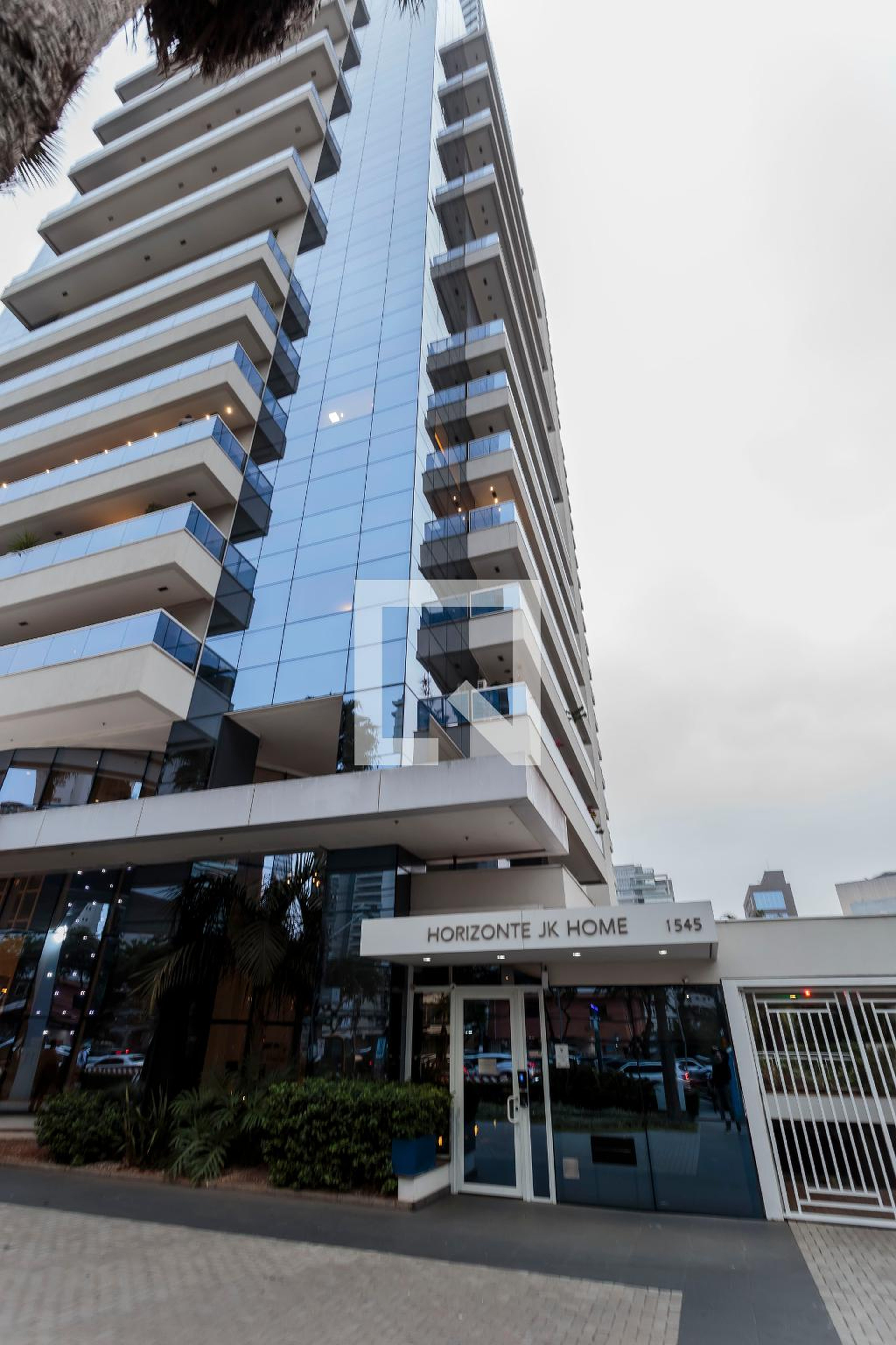 Fachada Condomínio Horizonte Home & Offices