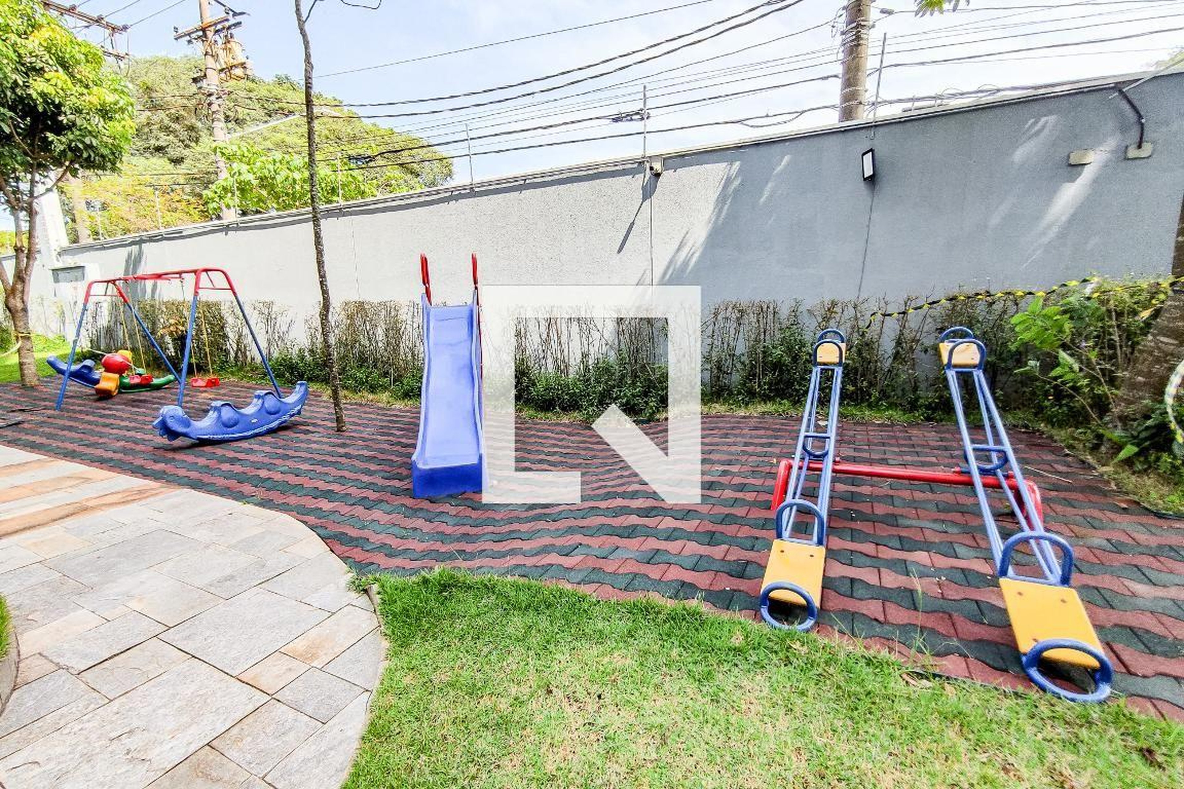 Playground - Harmonia