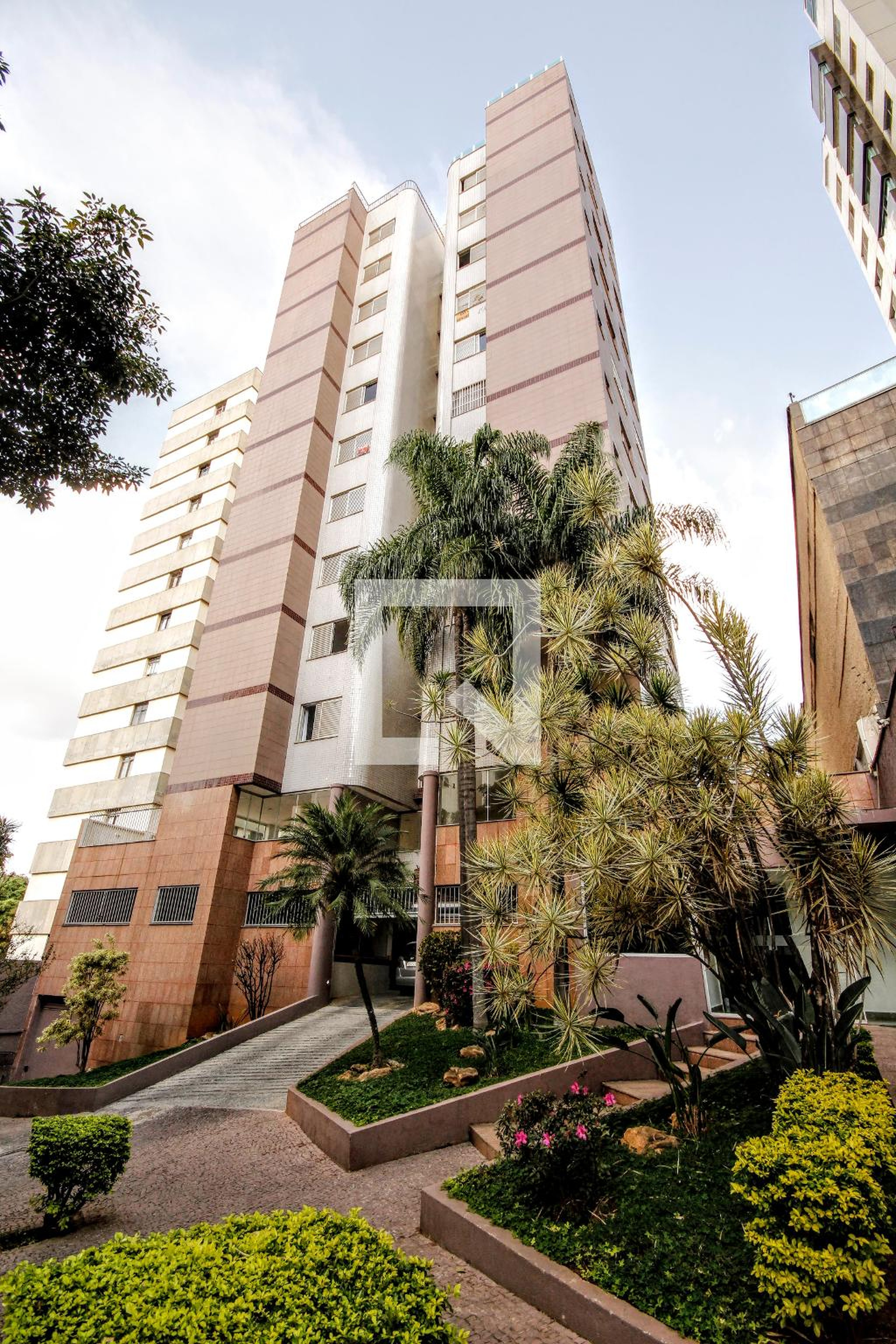 Fachada Residencial Itapuã