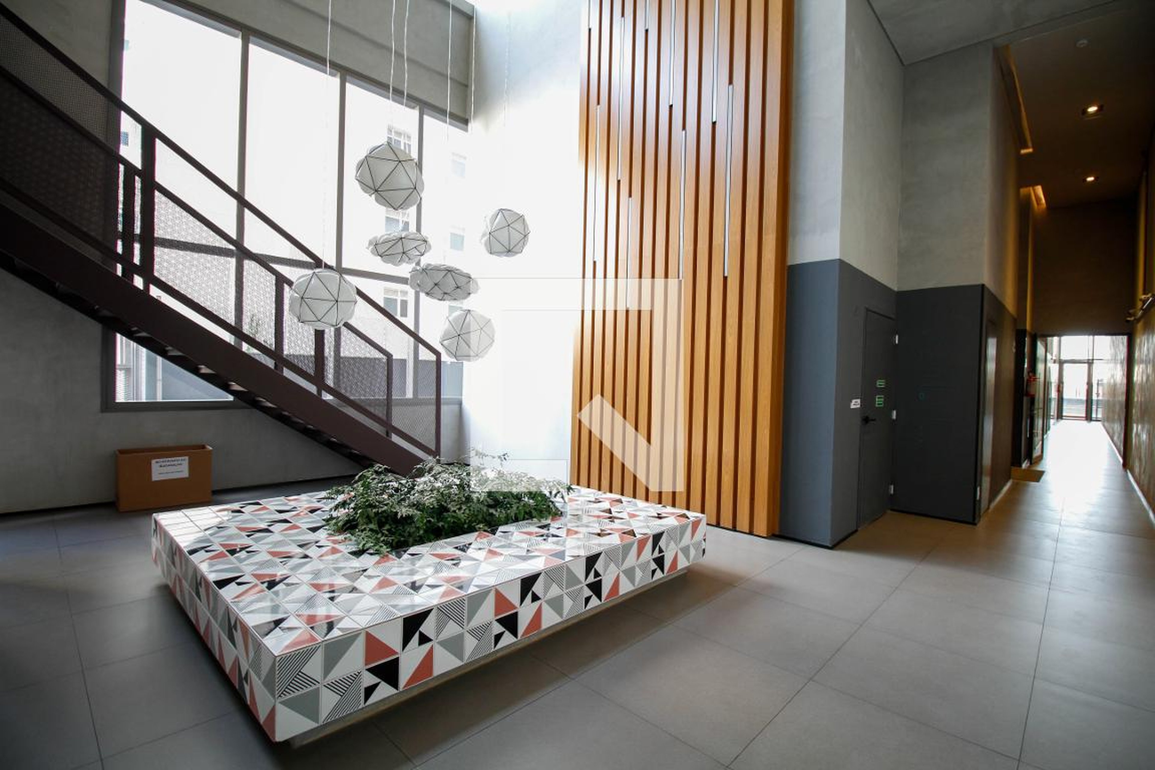 Hall Social - Mobi One