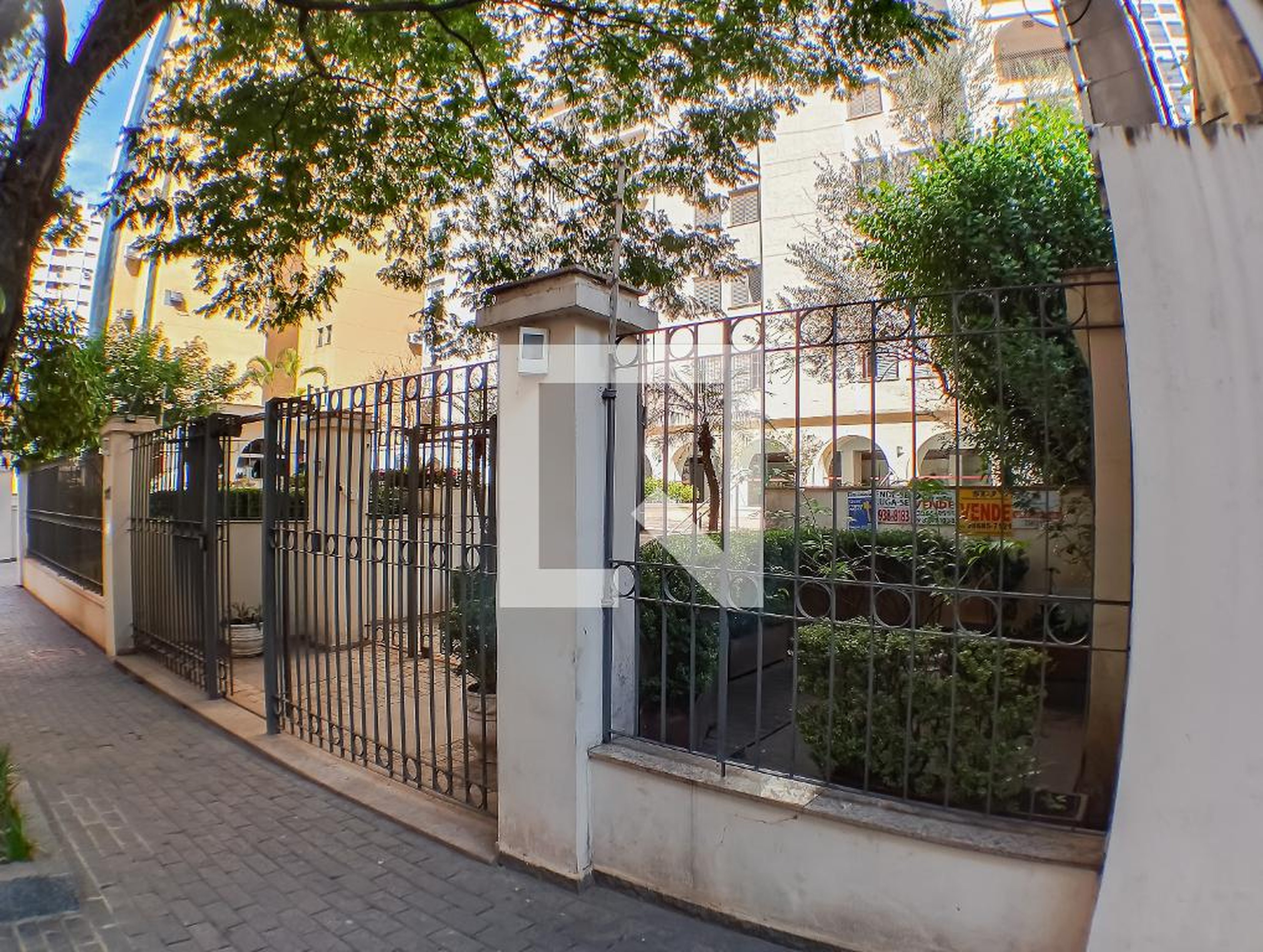 Fachada Edifício Versailles Louvre