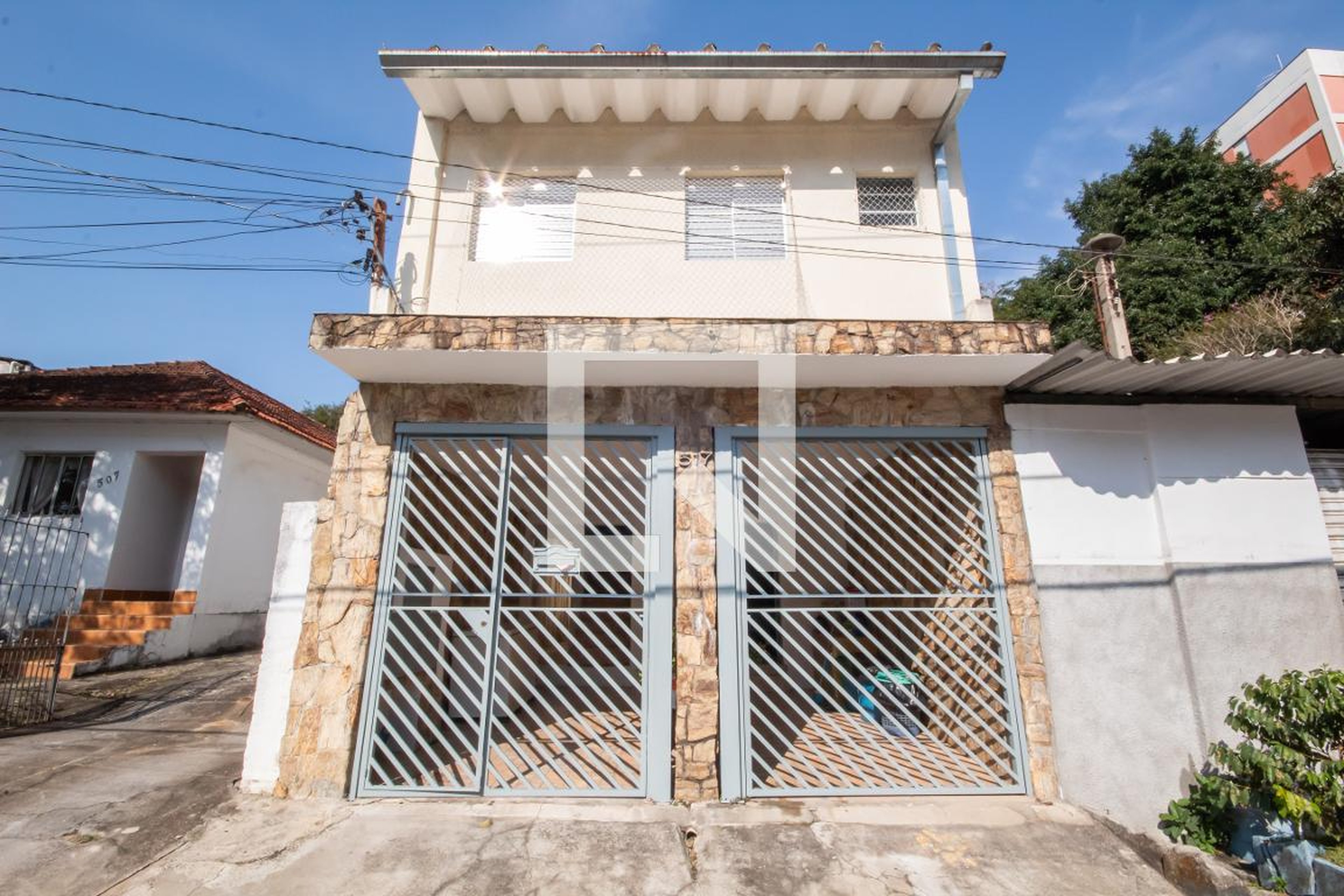 Fachada Condomínio em Rua Victor Brecheret, 517