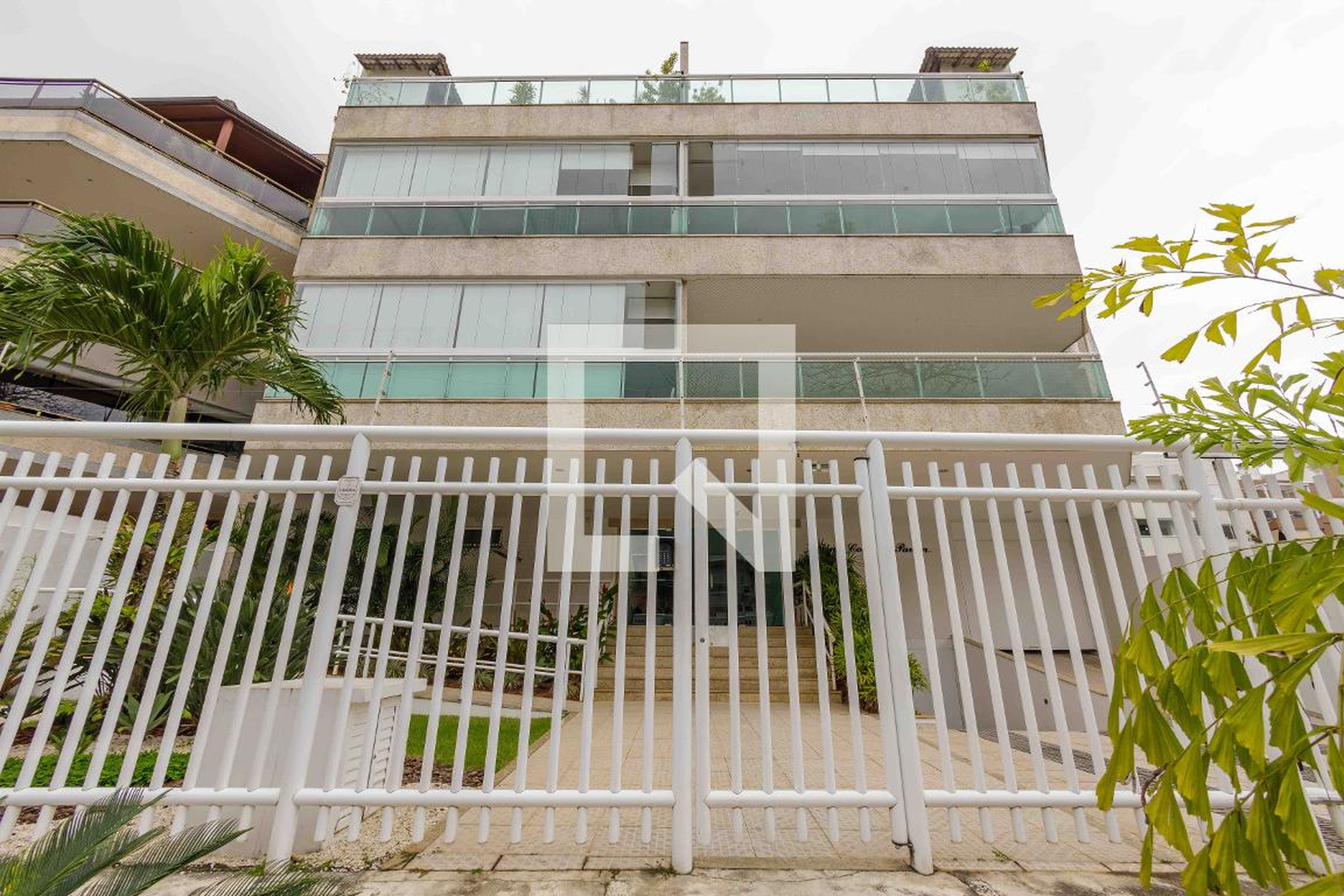 Fachada Condomínio Colmar Oavan