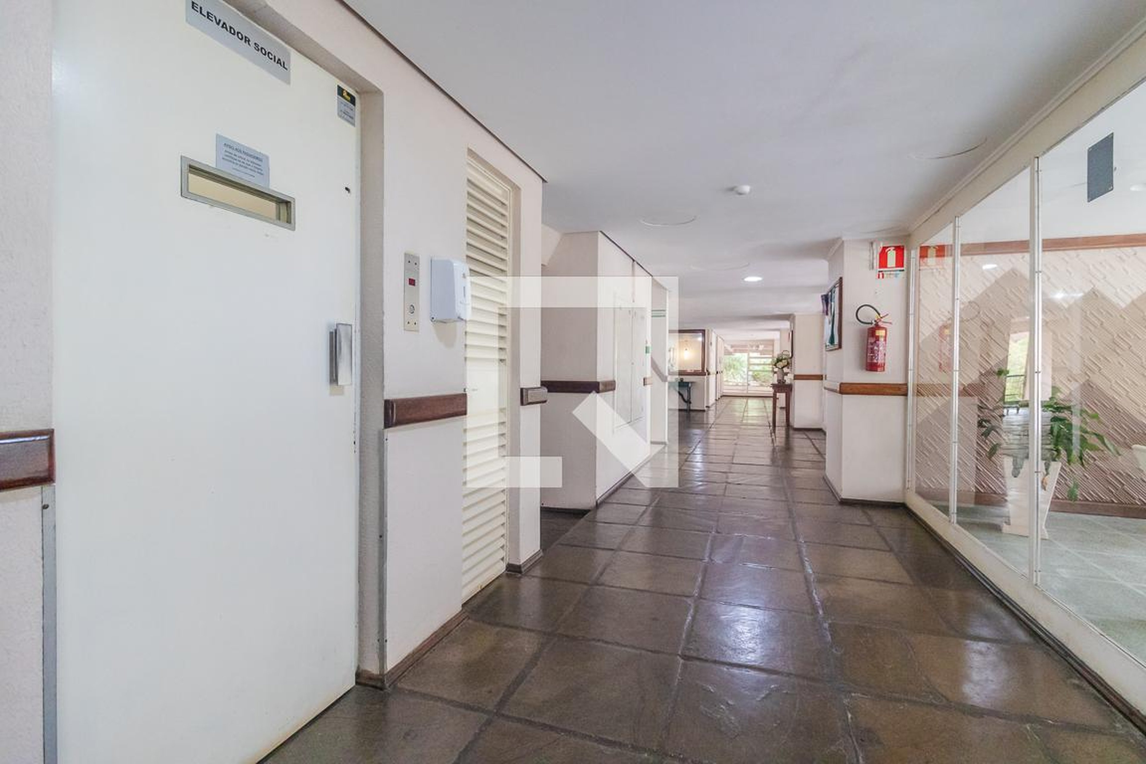 Hall de entrada - Jardim das Paineiras