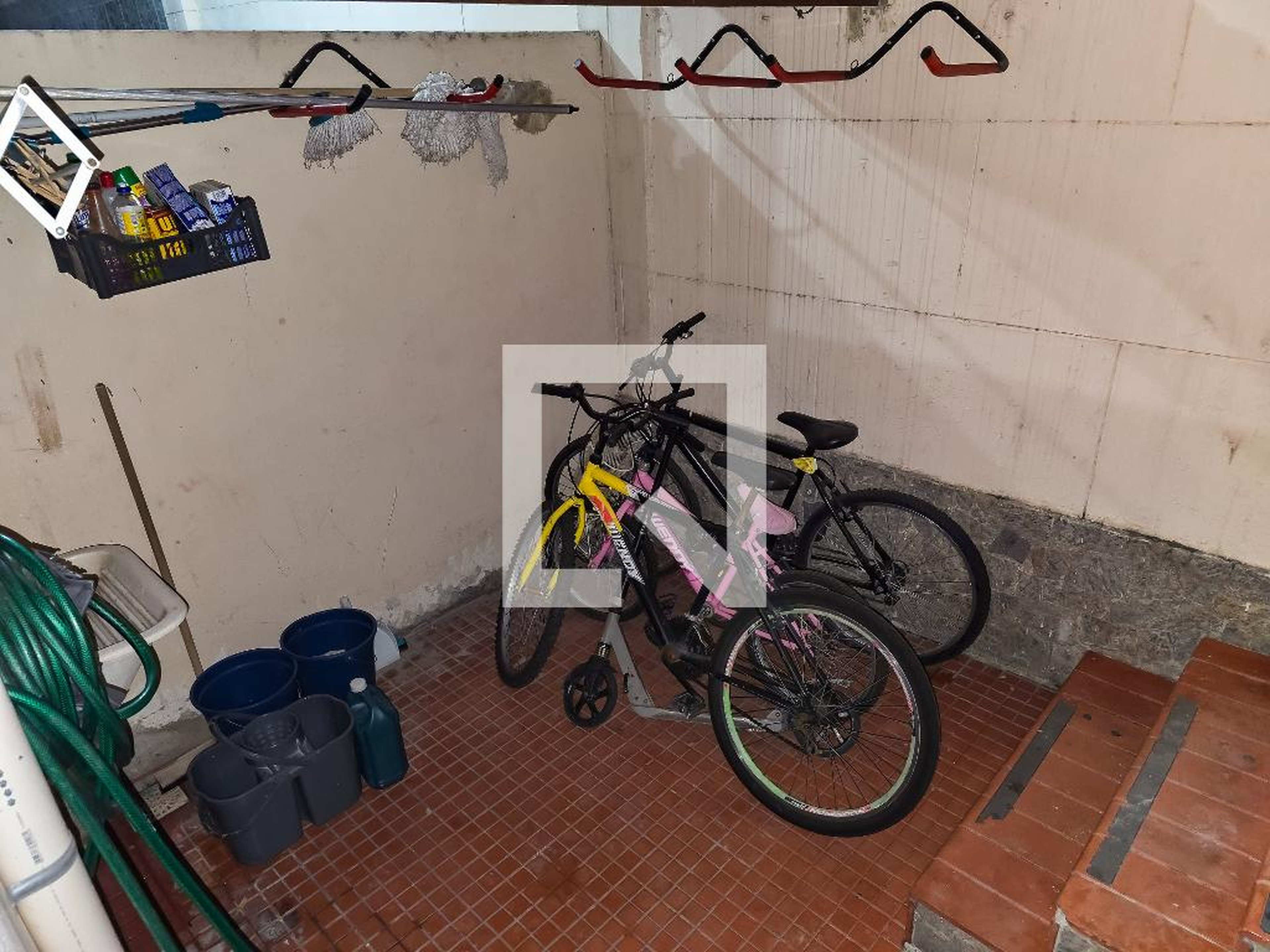 Bicicletário - Eden