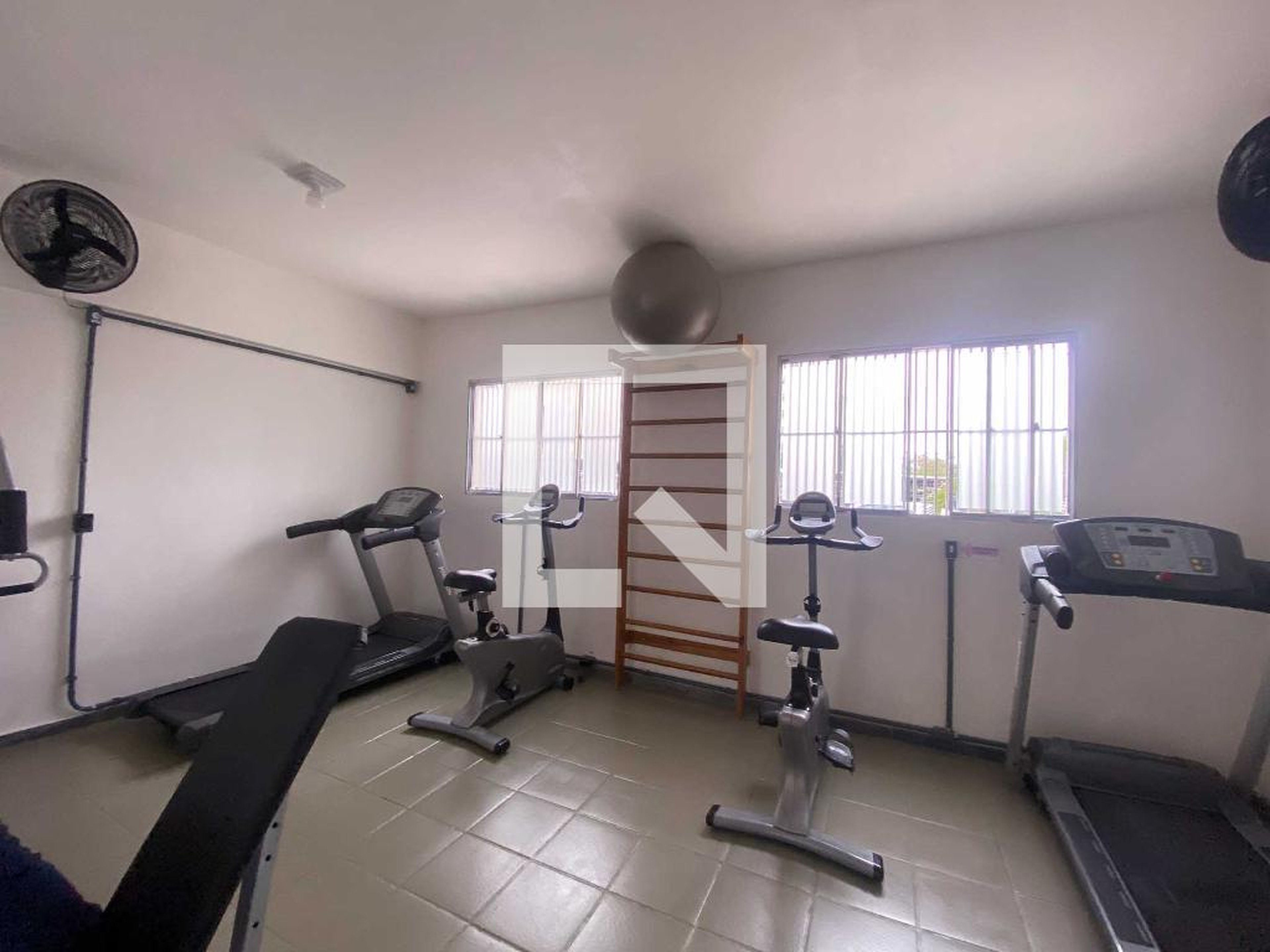 Academia - Bresser I - Porto Corsin