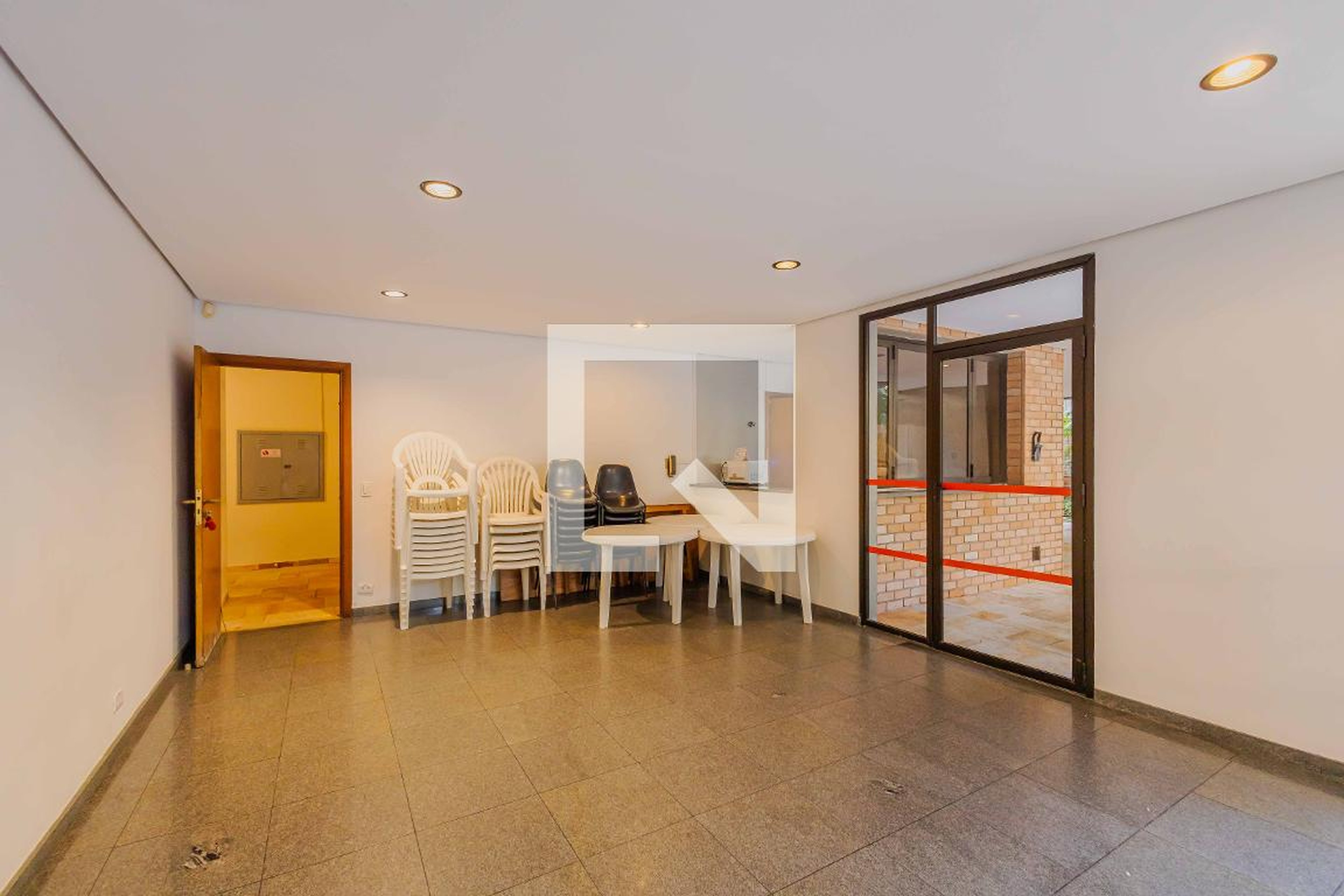 Salão de Festas - Blue flag