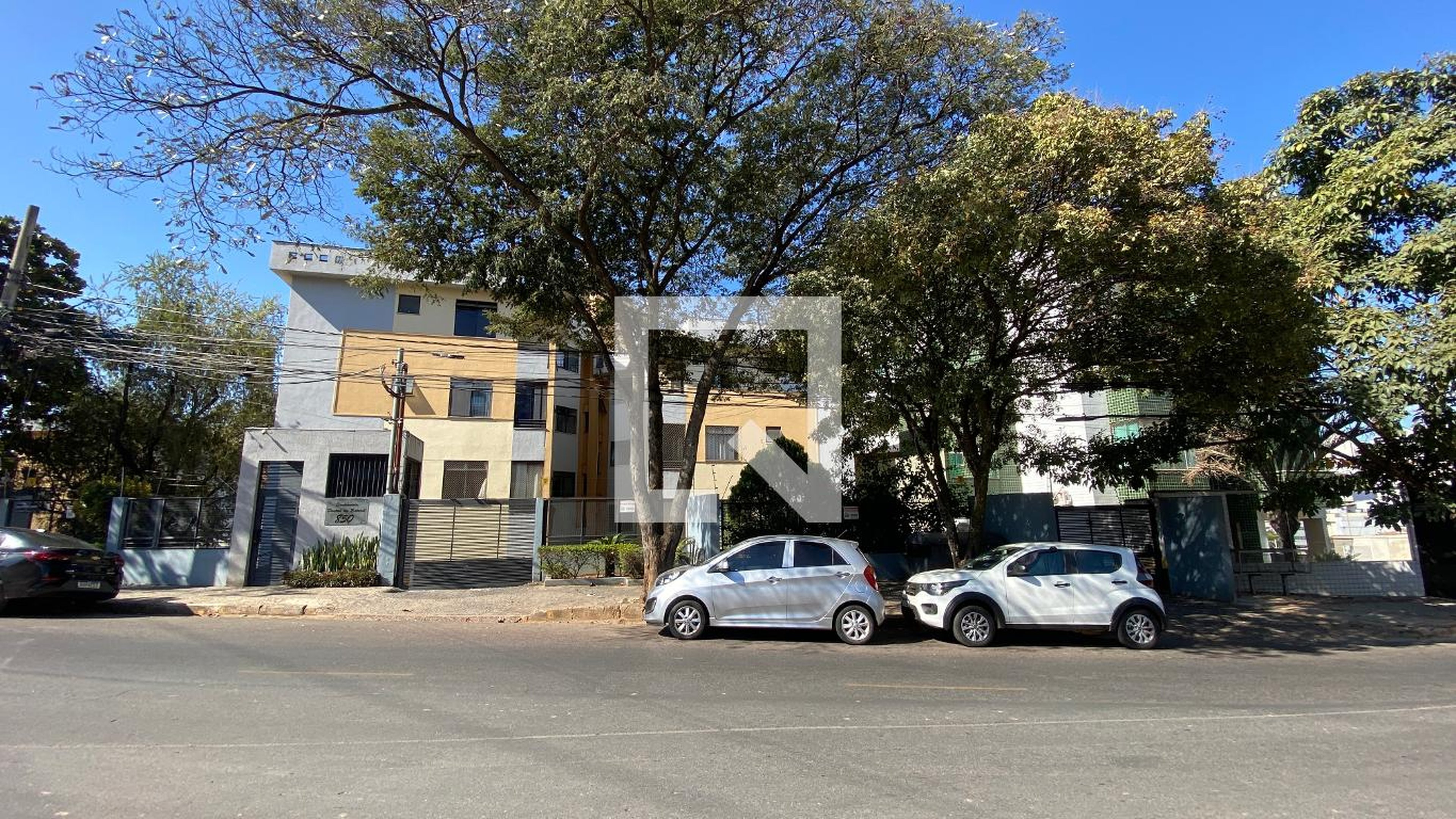 Fachada do Prédio Condomínio em Rua Paulo Piedade Campos, 850