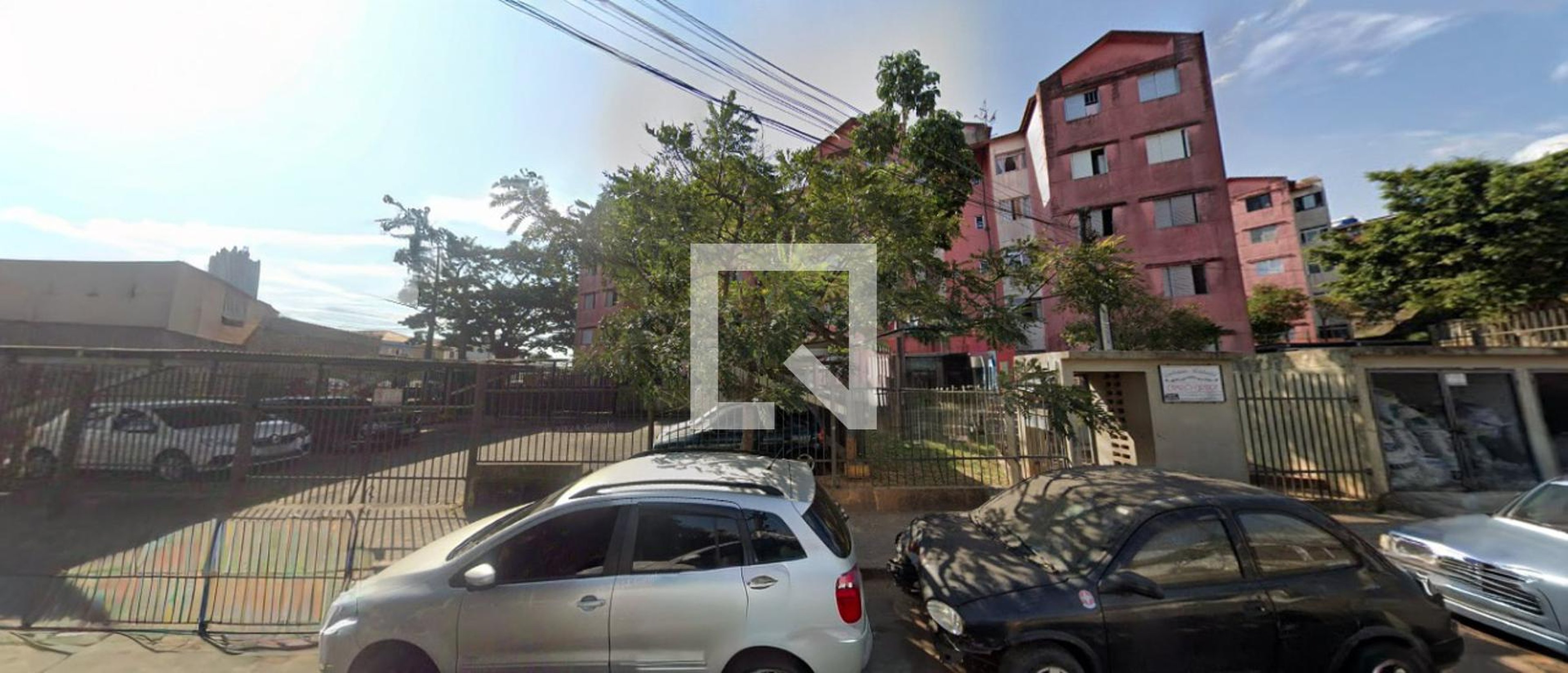 Fachada Condomínio em Rua Dino Borgioli, 34