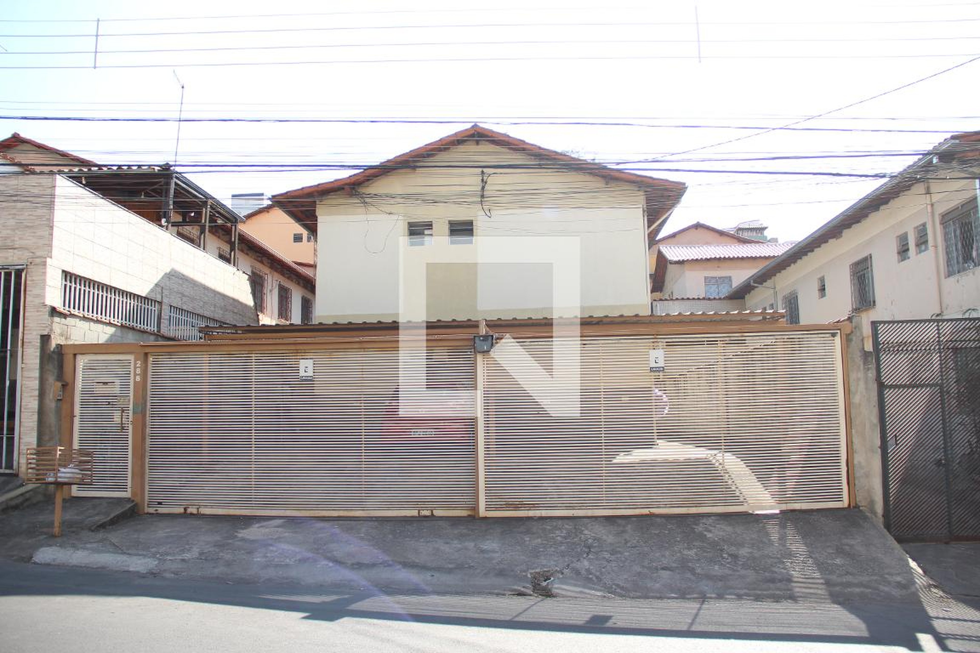 Fachada Condomínio em Rua Felisberta Francisca de Carvalho, 288