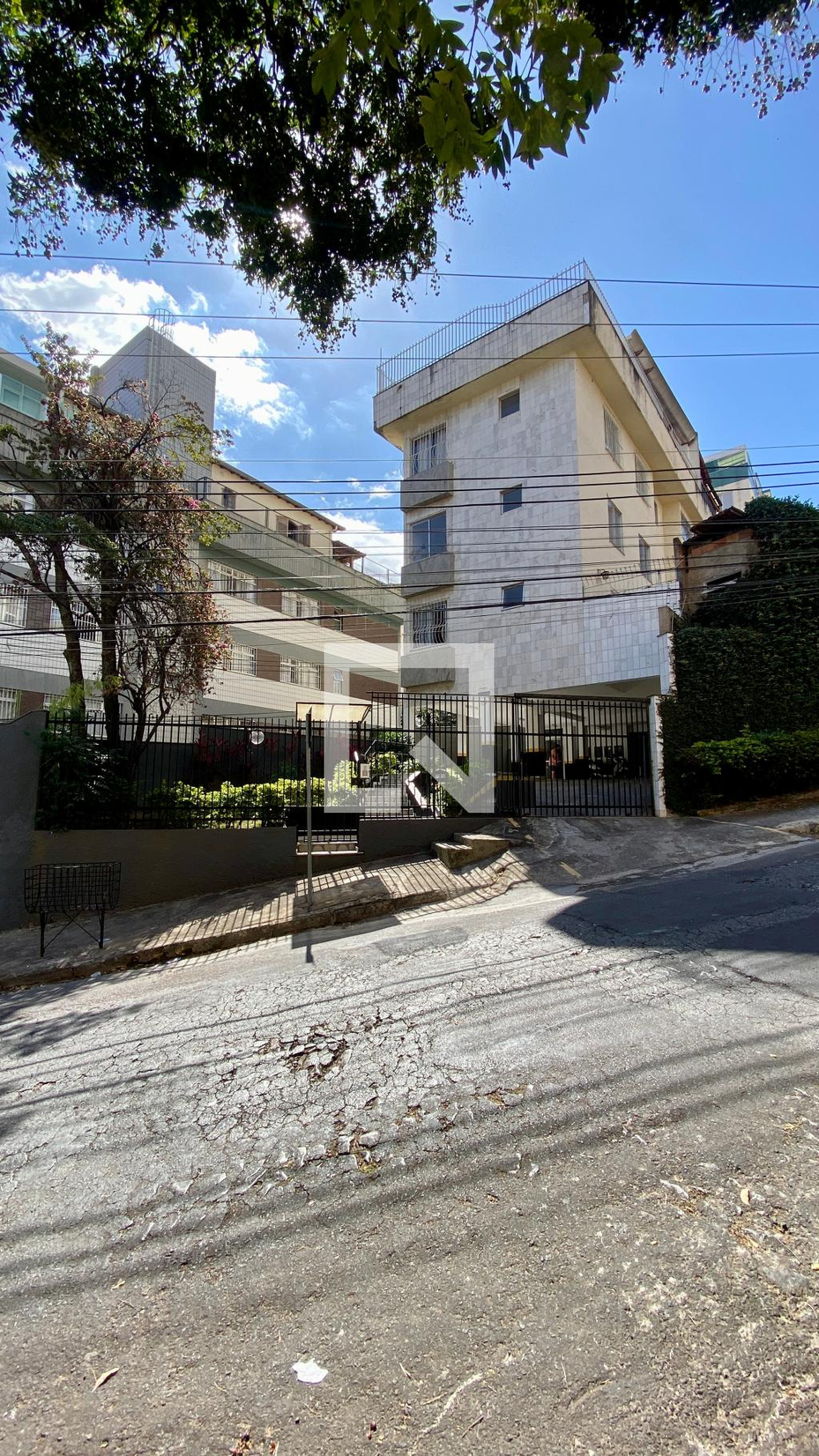 Fachada do Prédio Condomínio em Rua Pilar, 156