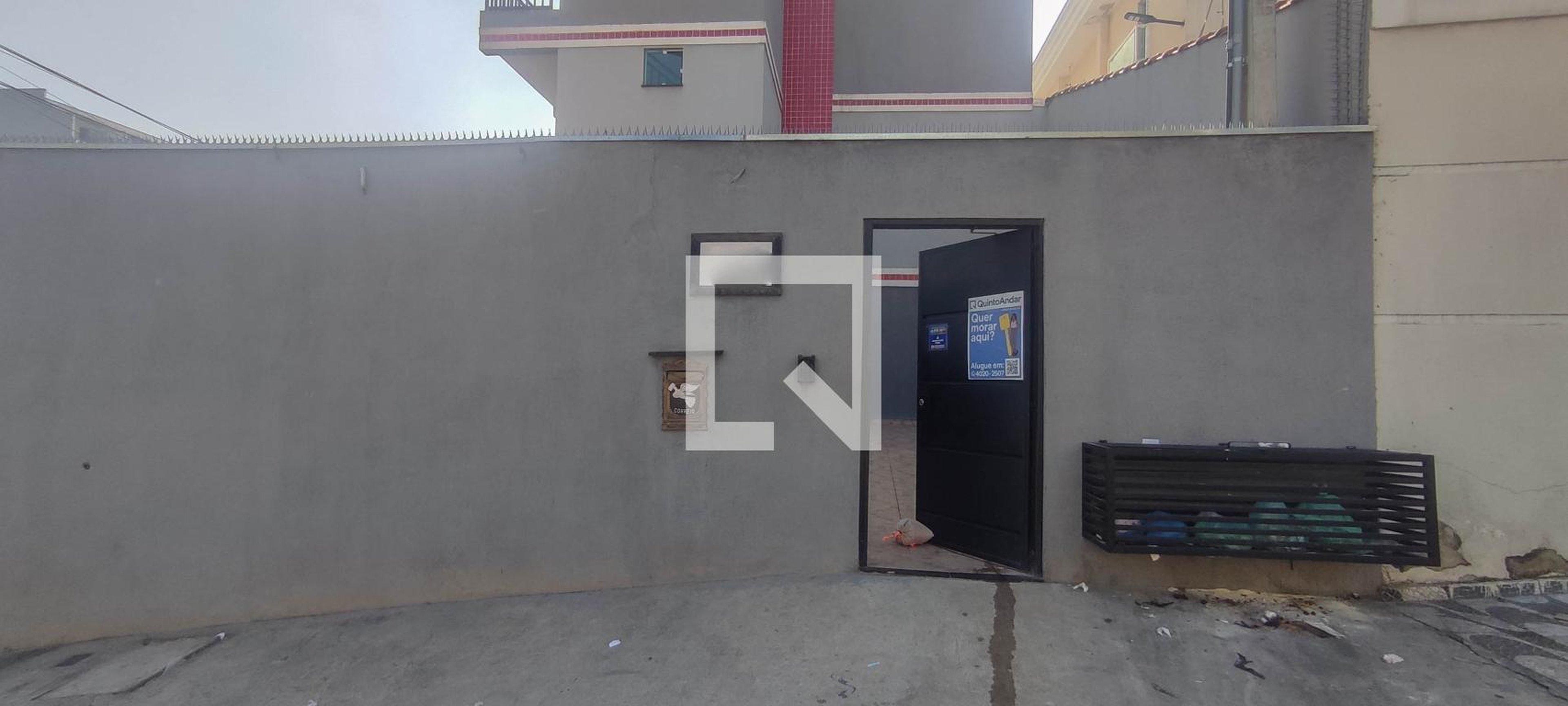 Fachada do Condomínio Condomínio em Rua Benedito Coelho Netto, 361