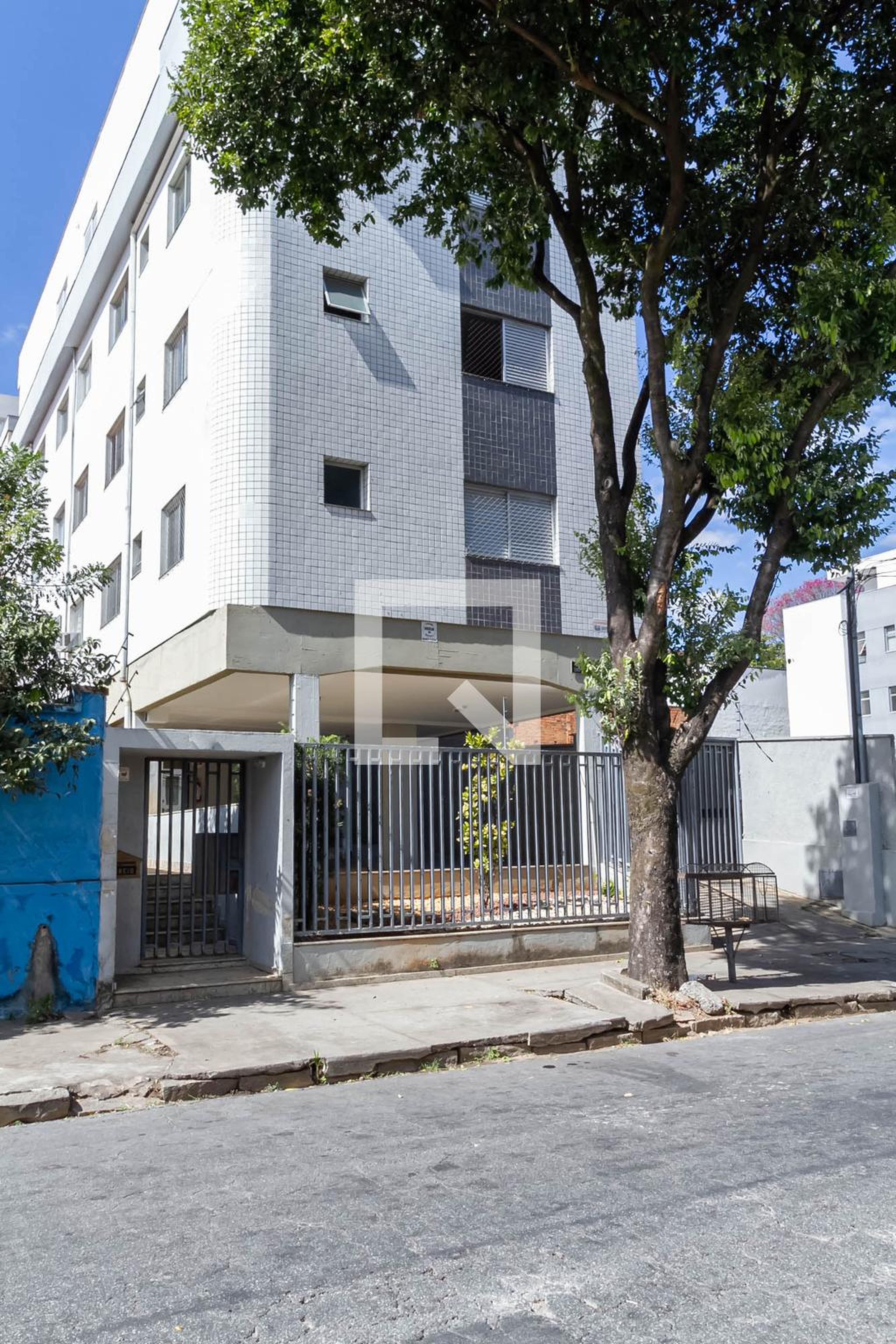 Fachada Condomínio em Rua dos Expedicionários, 1143