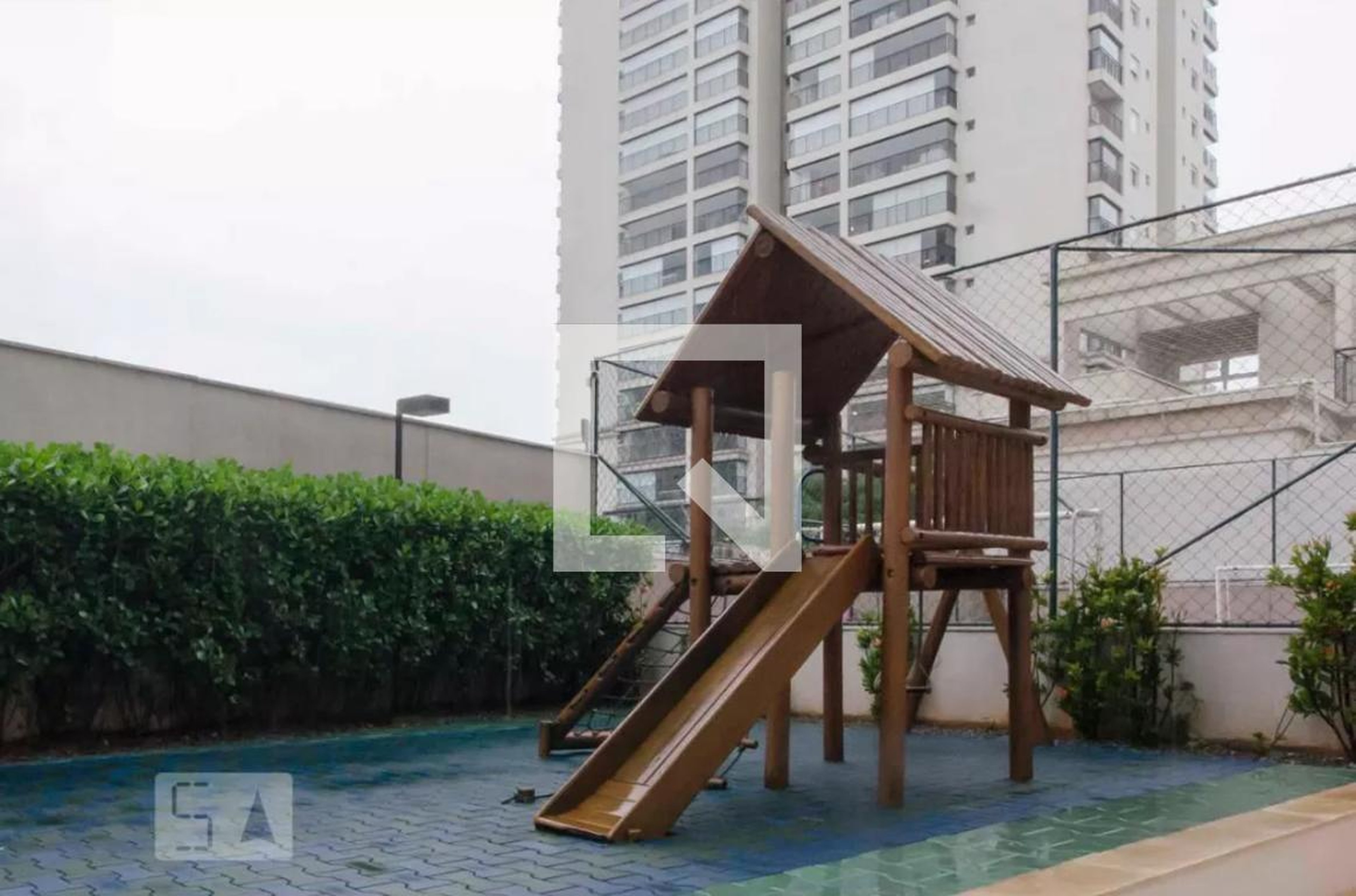 Playground - Magnific Santana