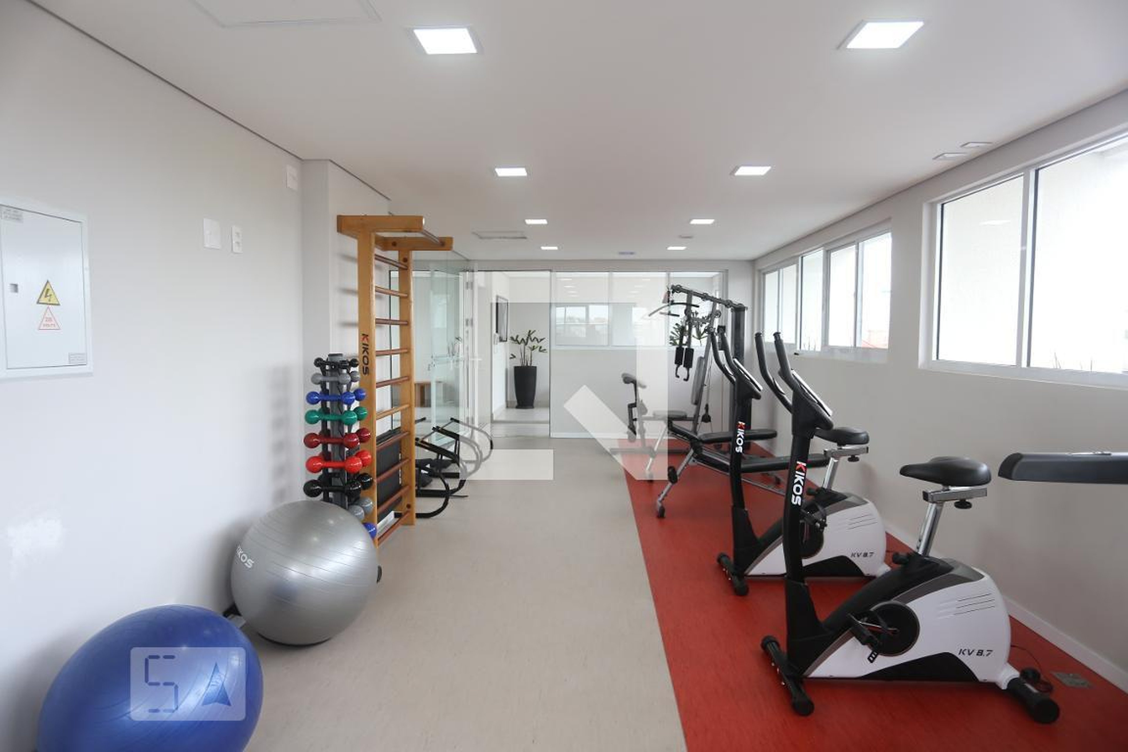 Academia - Estação 153