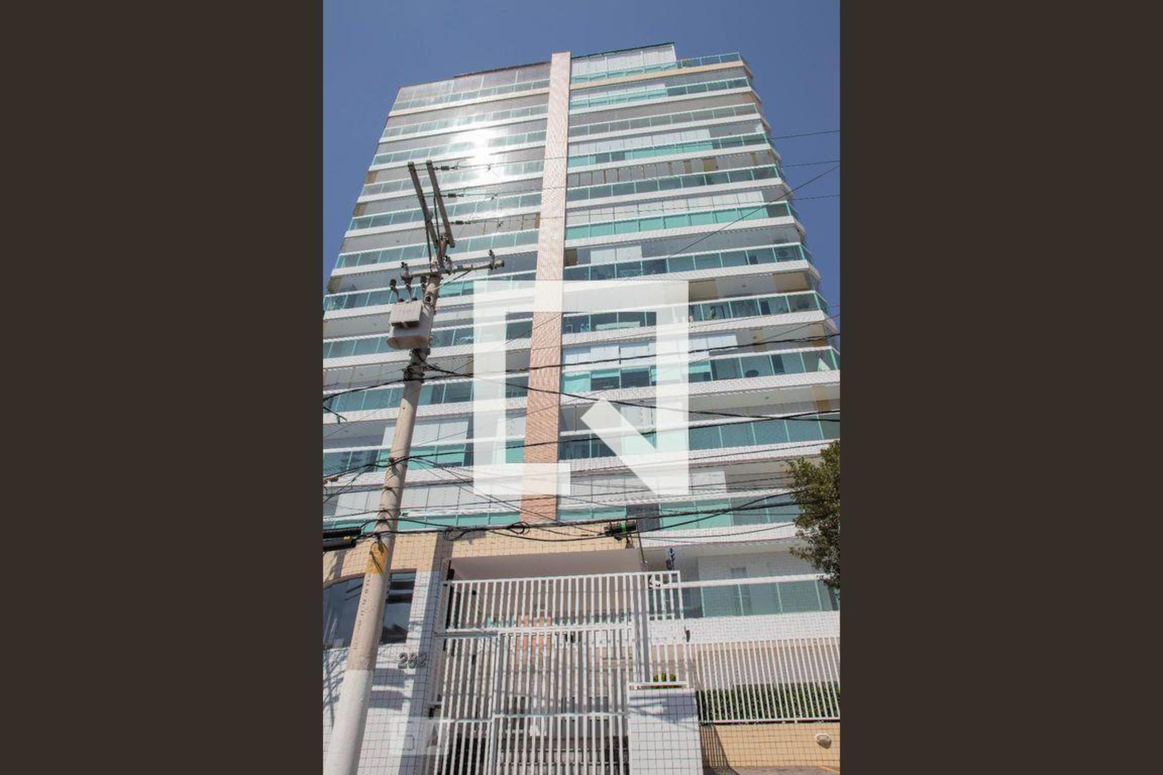 Fachada Condomínio Ville de France