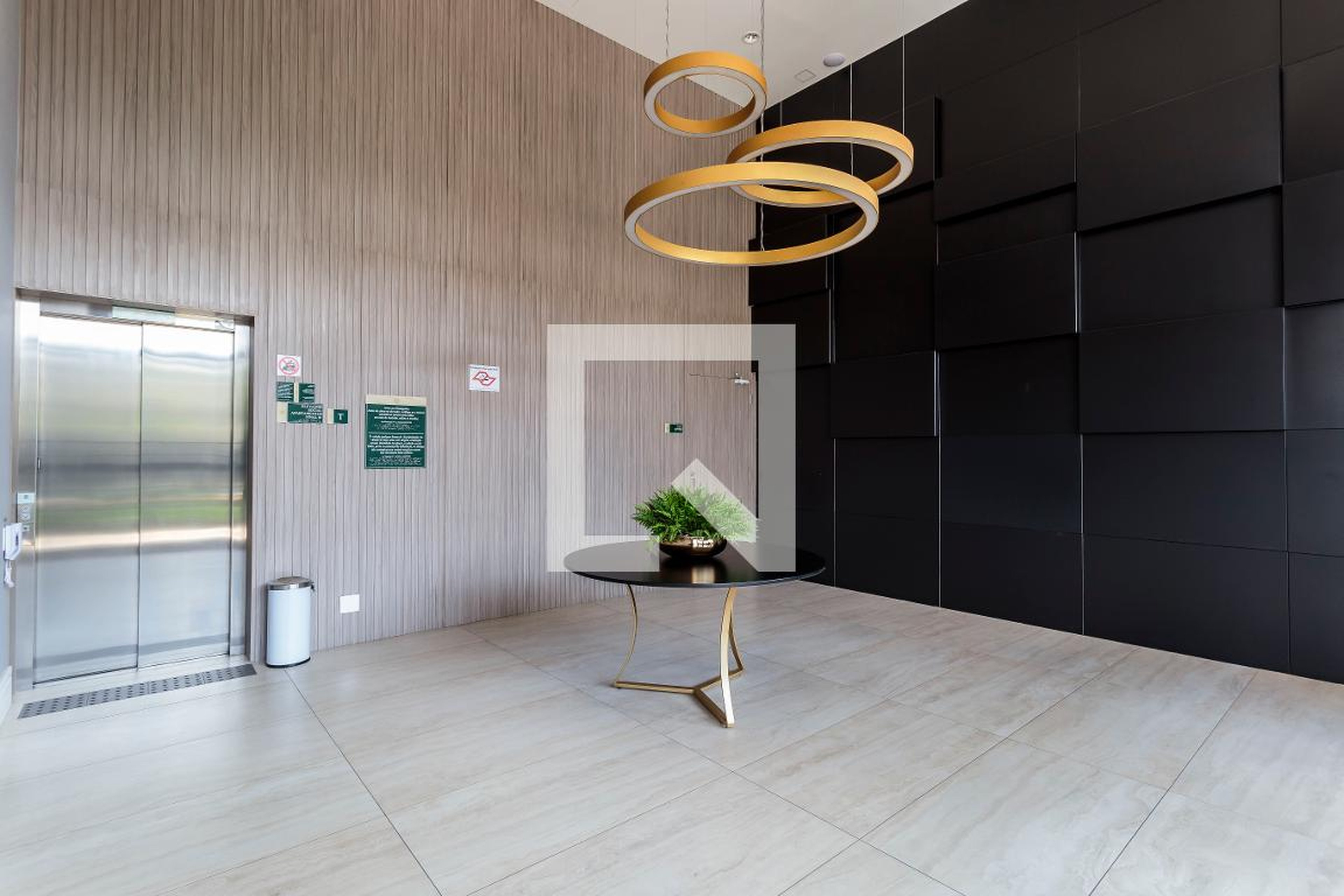 Hall de entrada - Le Jardim