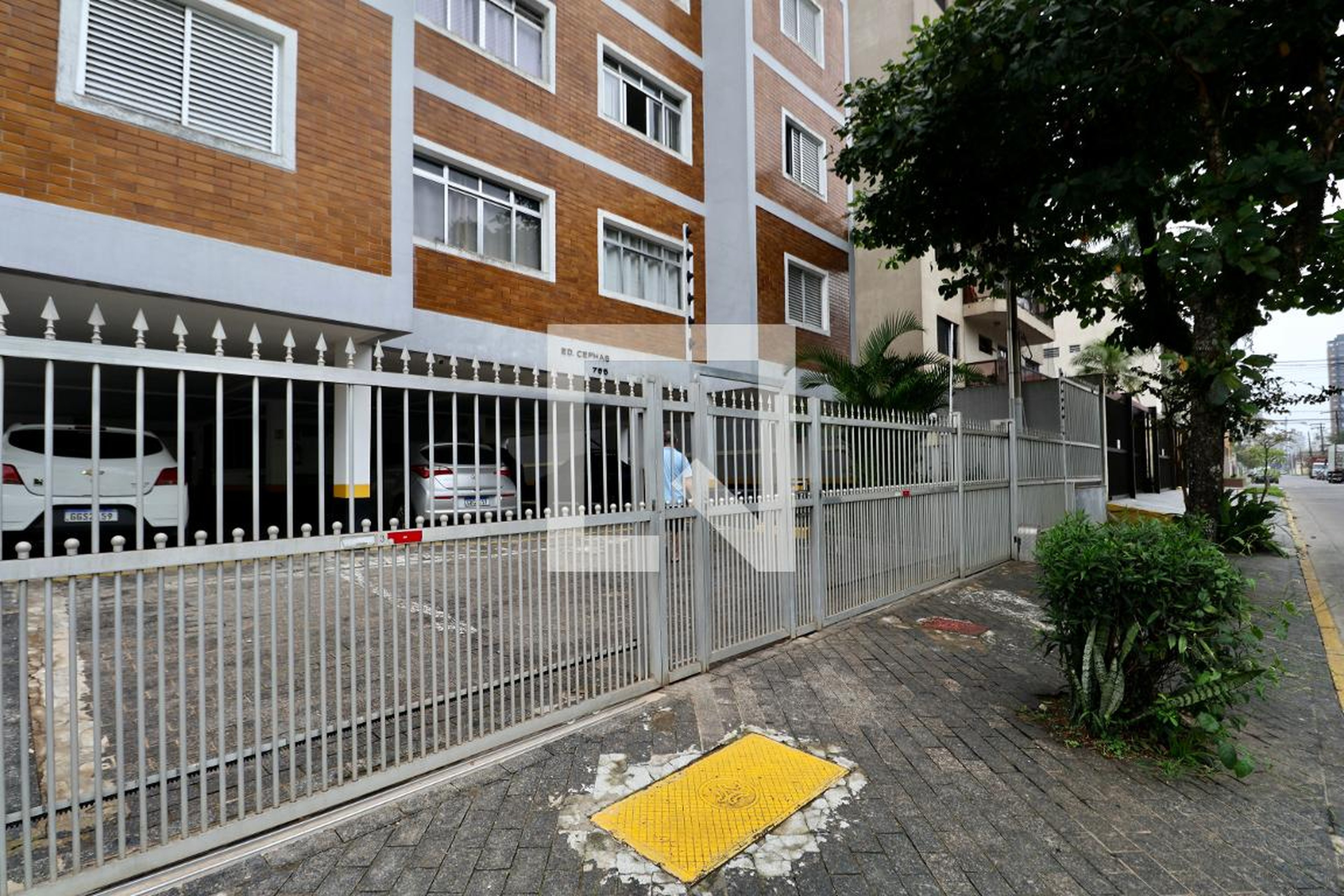 Fachada Condomínio em Rua José Silva Figueiredo, 755